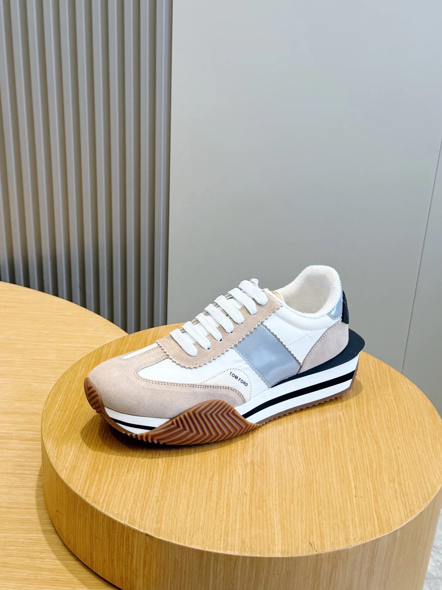 Кроссовки Мужские Tom Ford 19678478