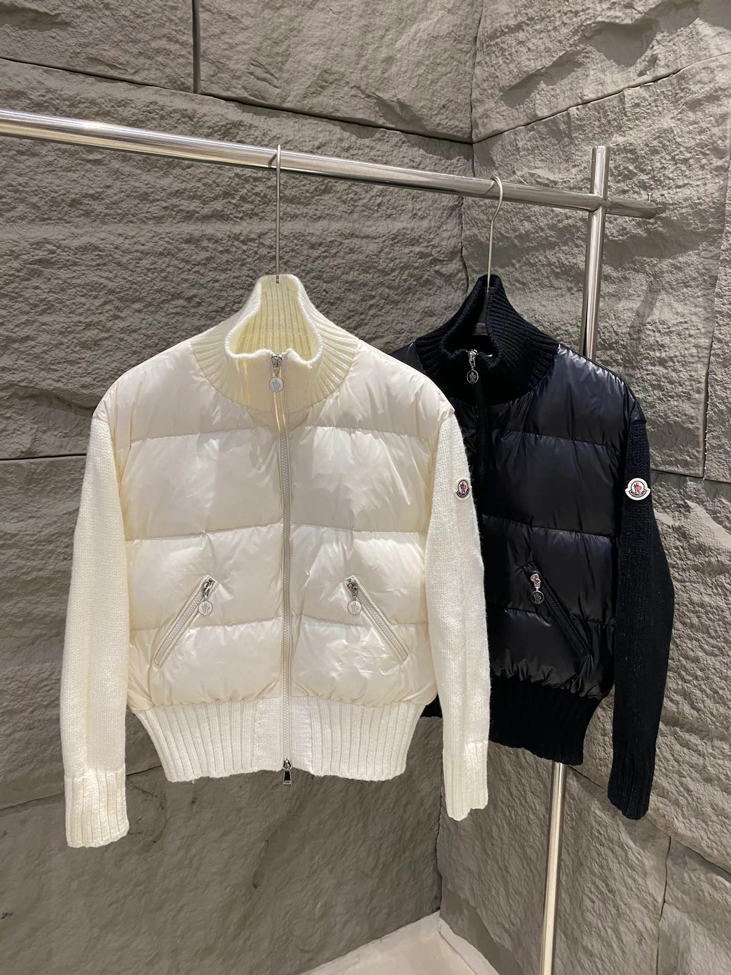 Куртки И Пуховики Женские Moncler 17964607