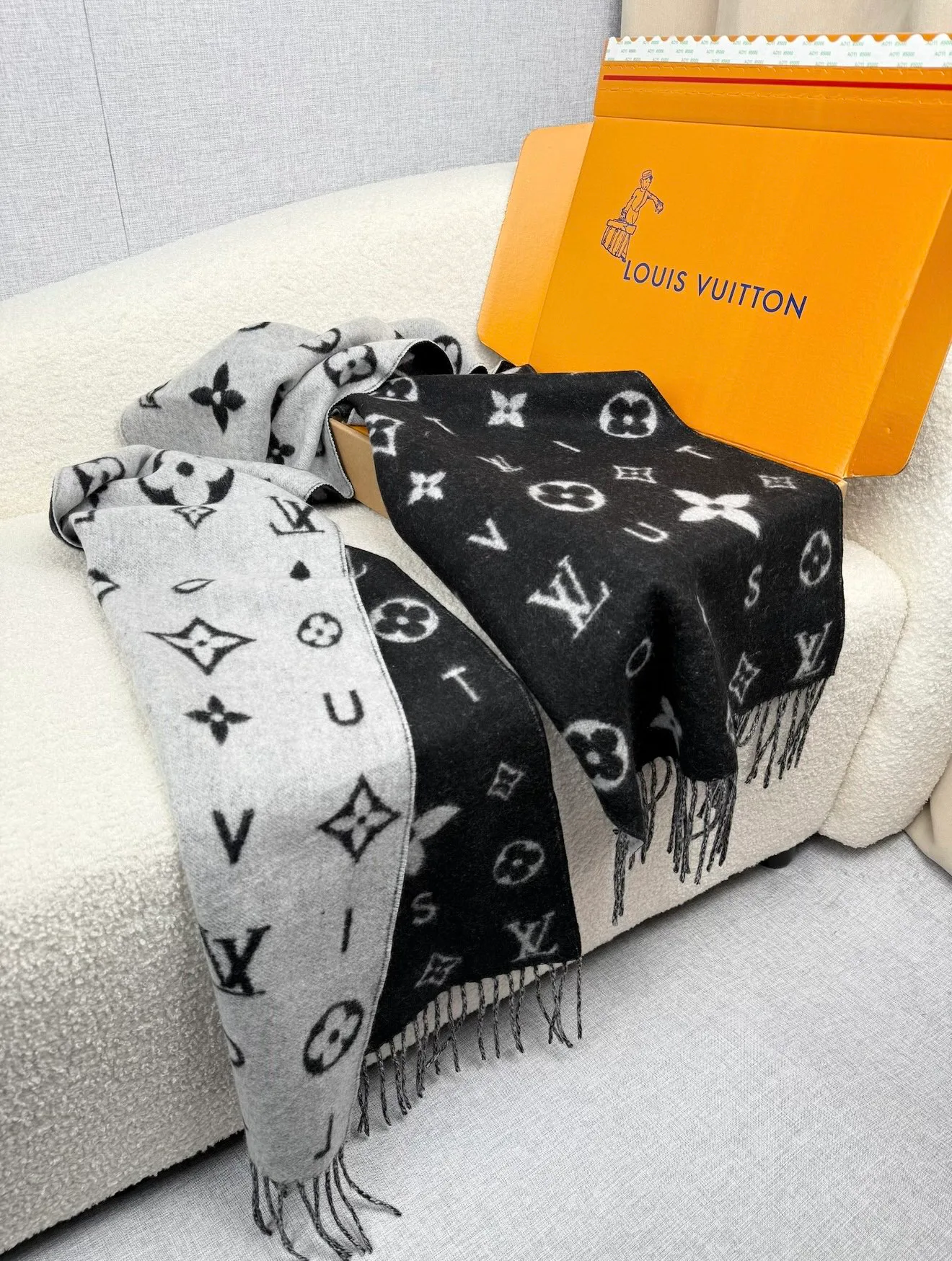 Шарфы Louis Vuitton 386926