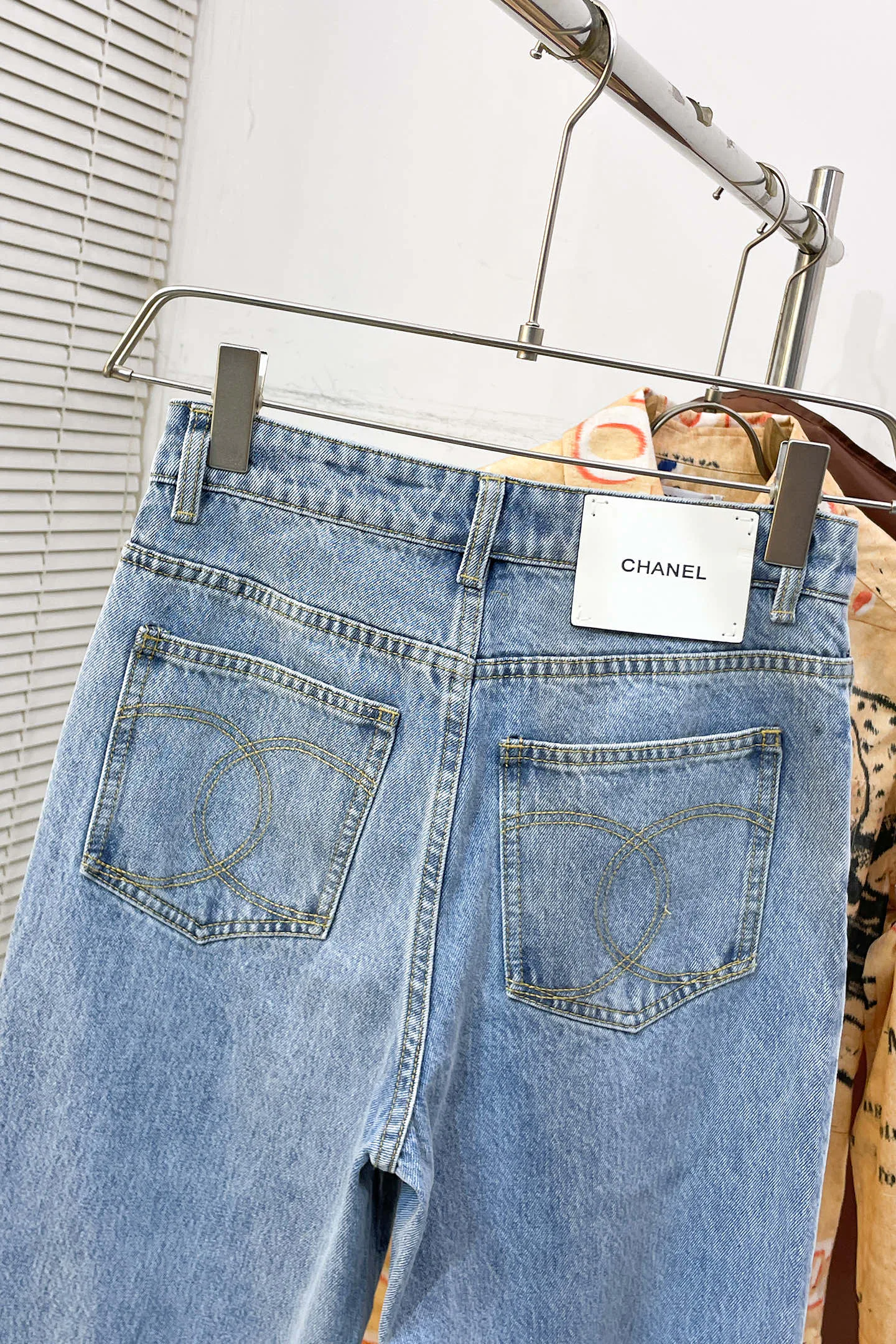 Джинсы Мужские Chanel 17600520