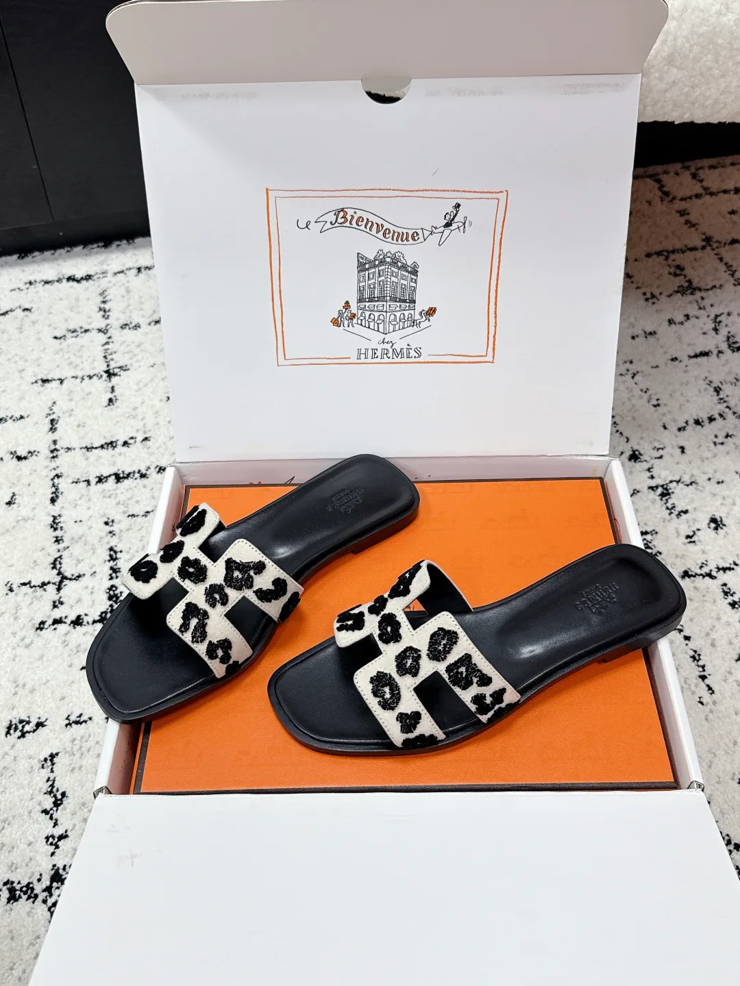 Шлепанцы Женские Hermes 814563