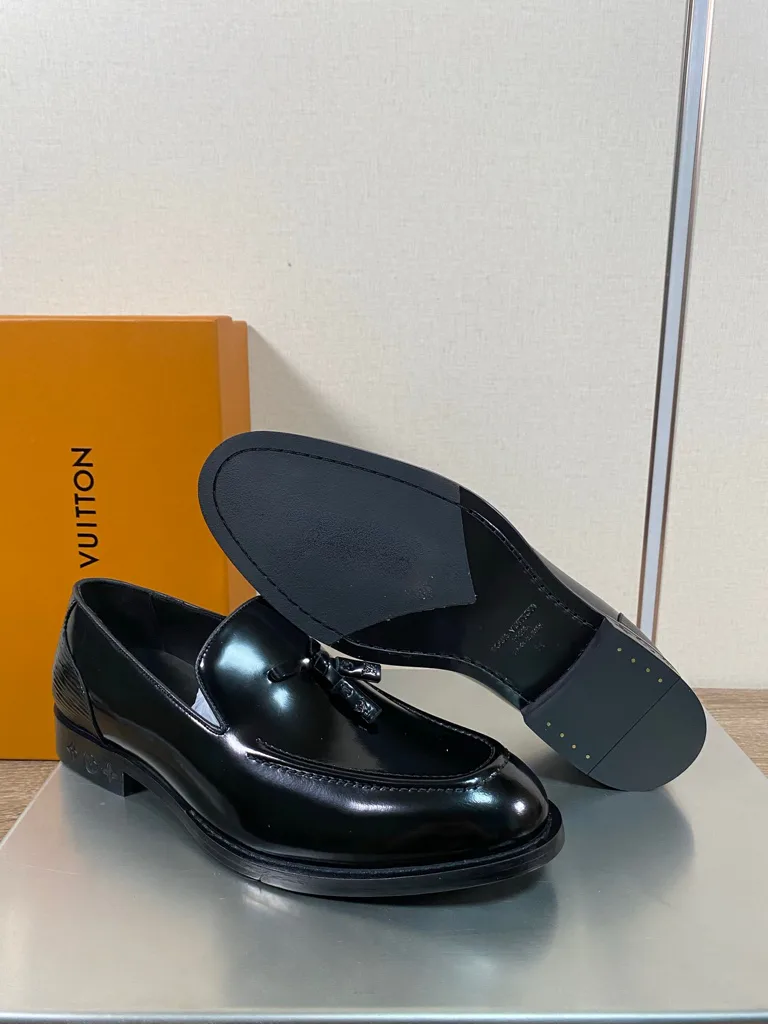 Лоферы И Туфли Мужские Louis Vuitton 18193964