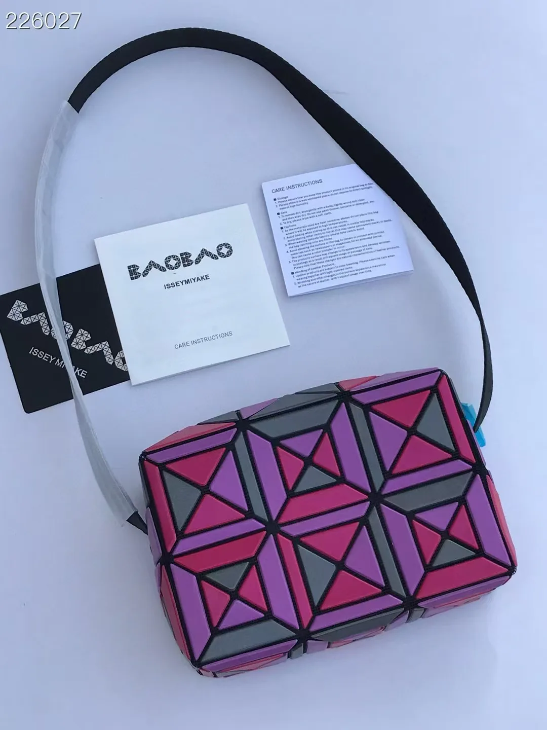 Сумки На Ремне Женские Issey Miyake 18389