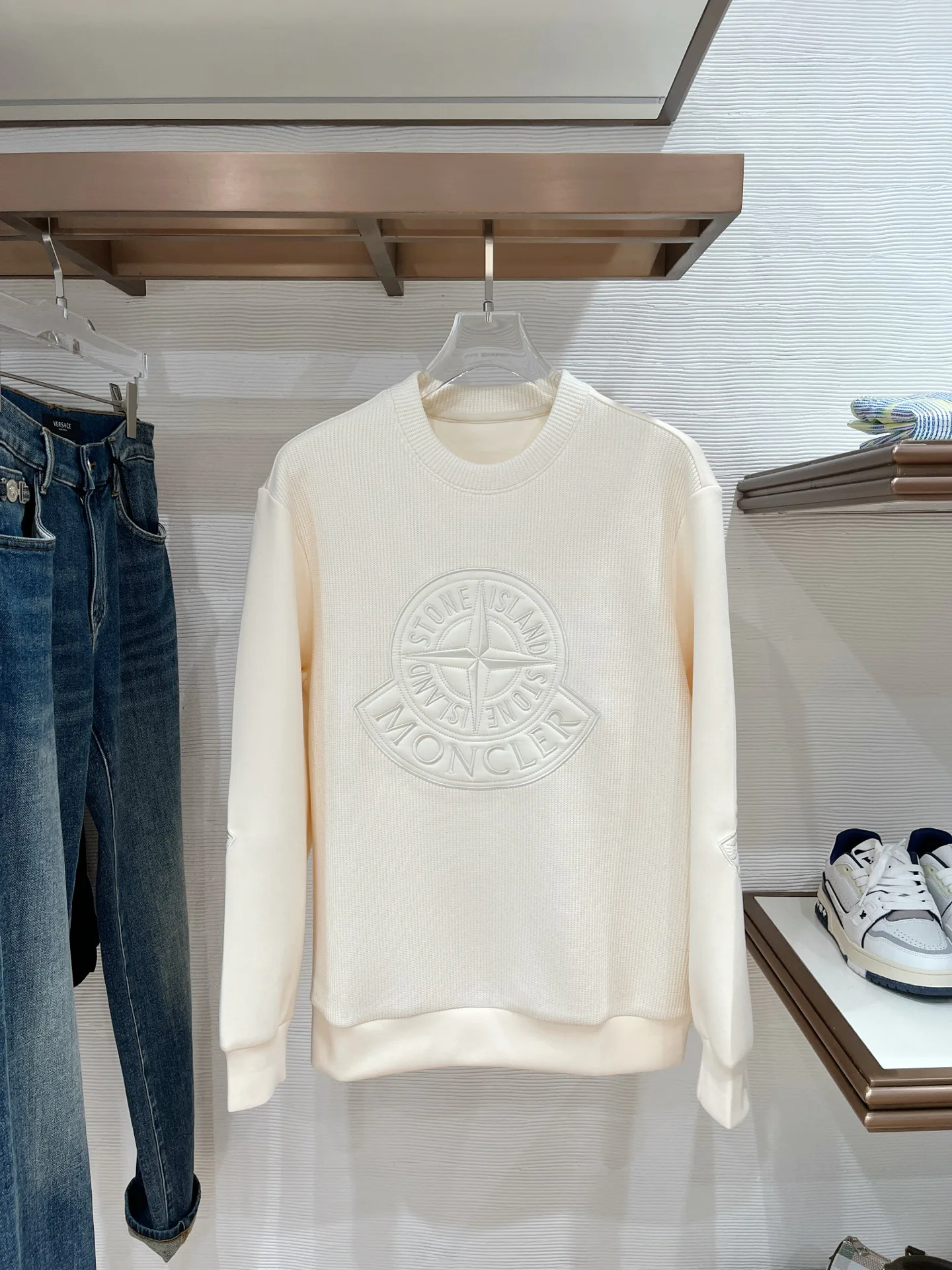 Джемперы И Свитеры Мужские Moncler 4601024