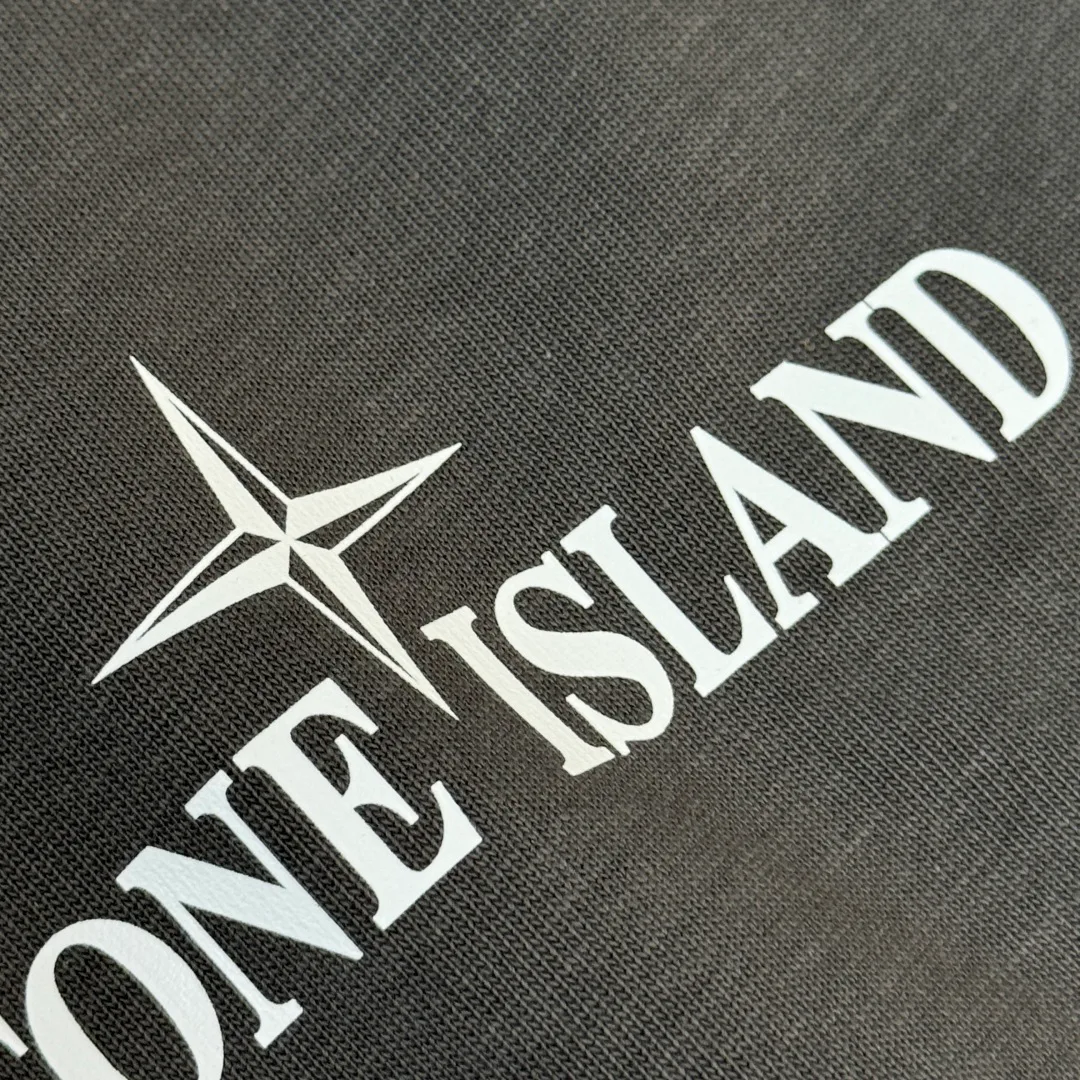 Футболки Женские Stone Island 10378732