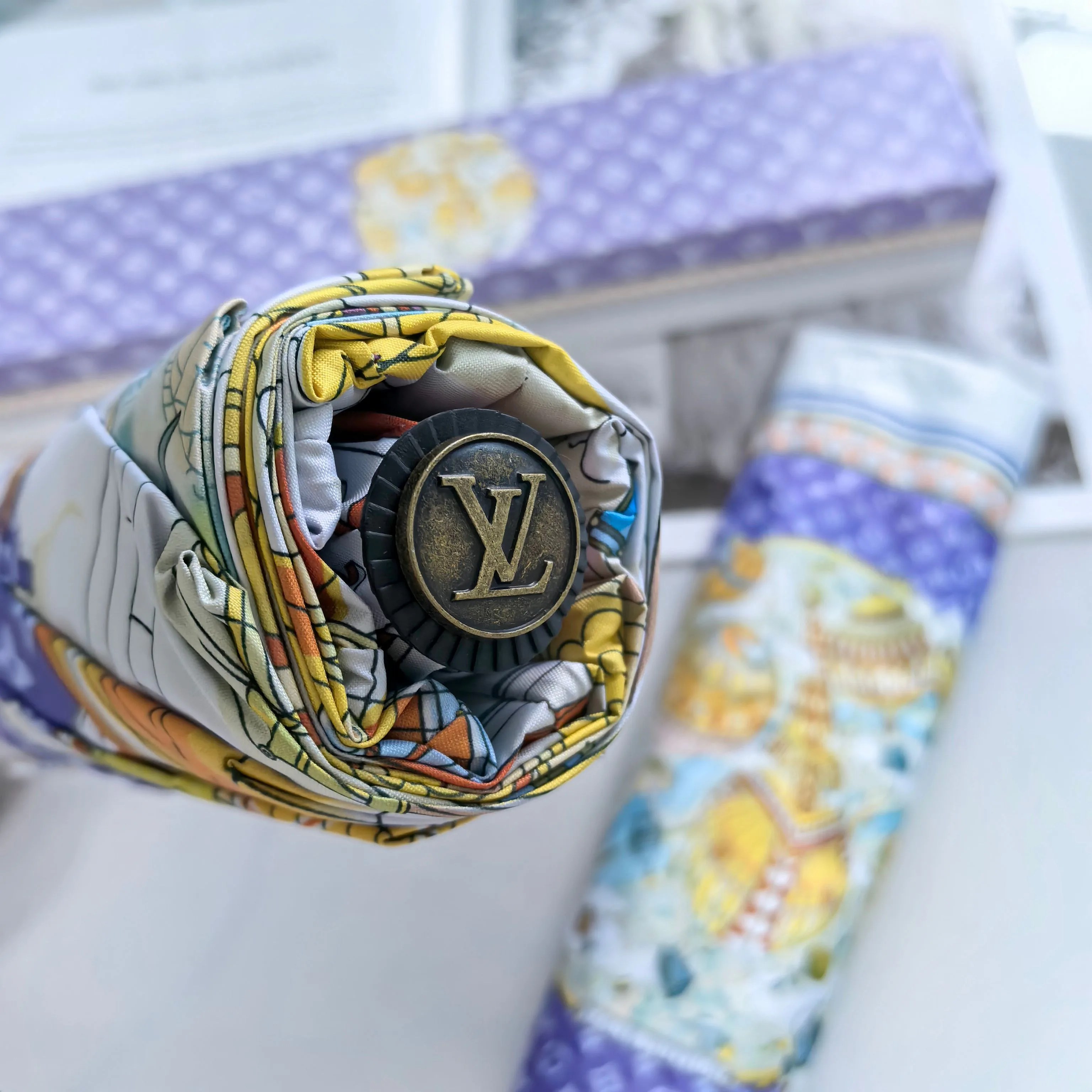 Зонты Louis Vuitton 11510365
