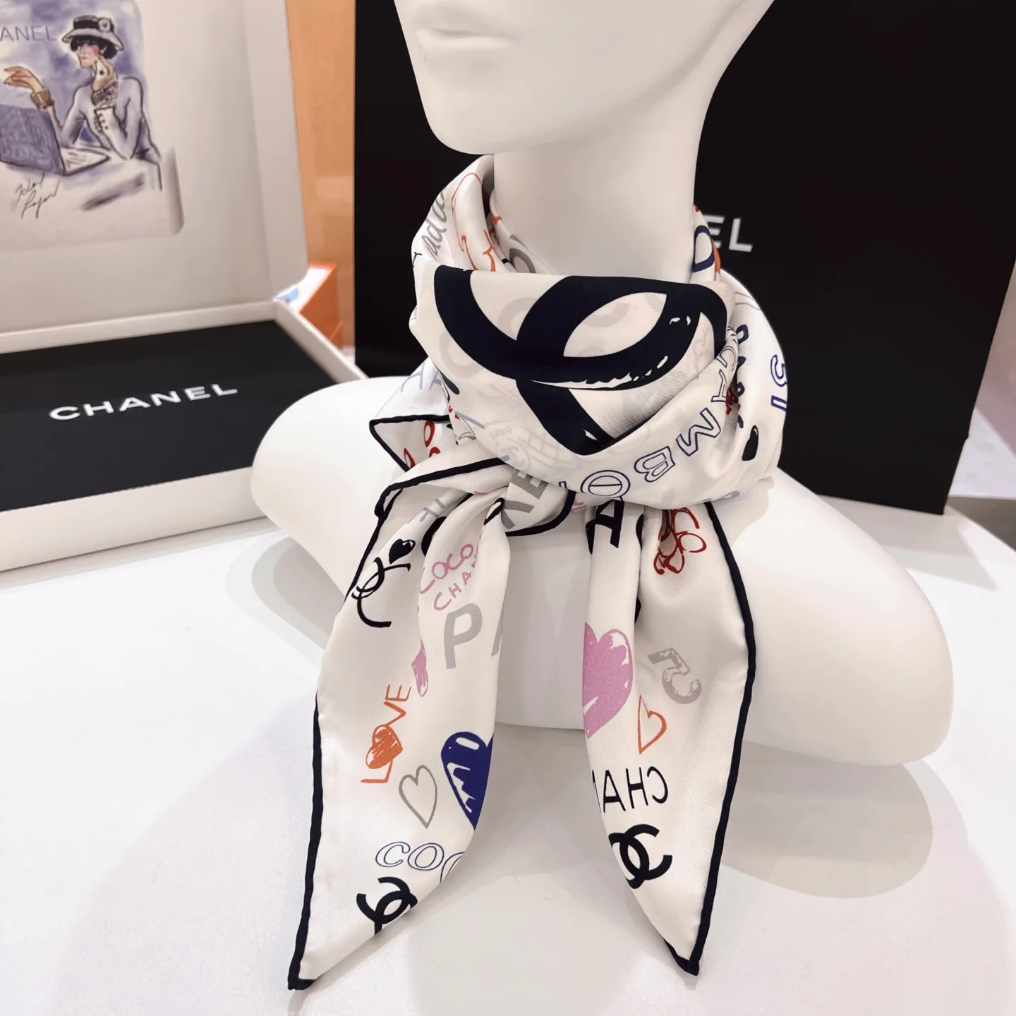 Платки Chanel 11192923