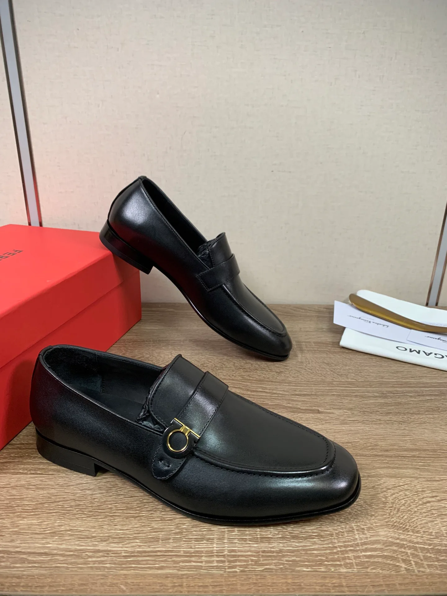 Лоферы И Туфли Мужские Salvatore Ferragamo 11232760