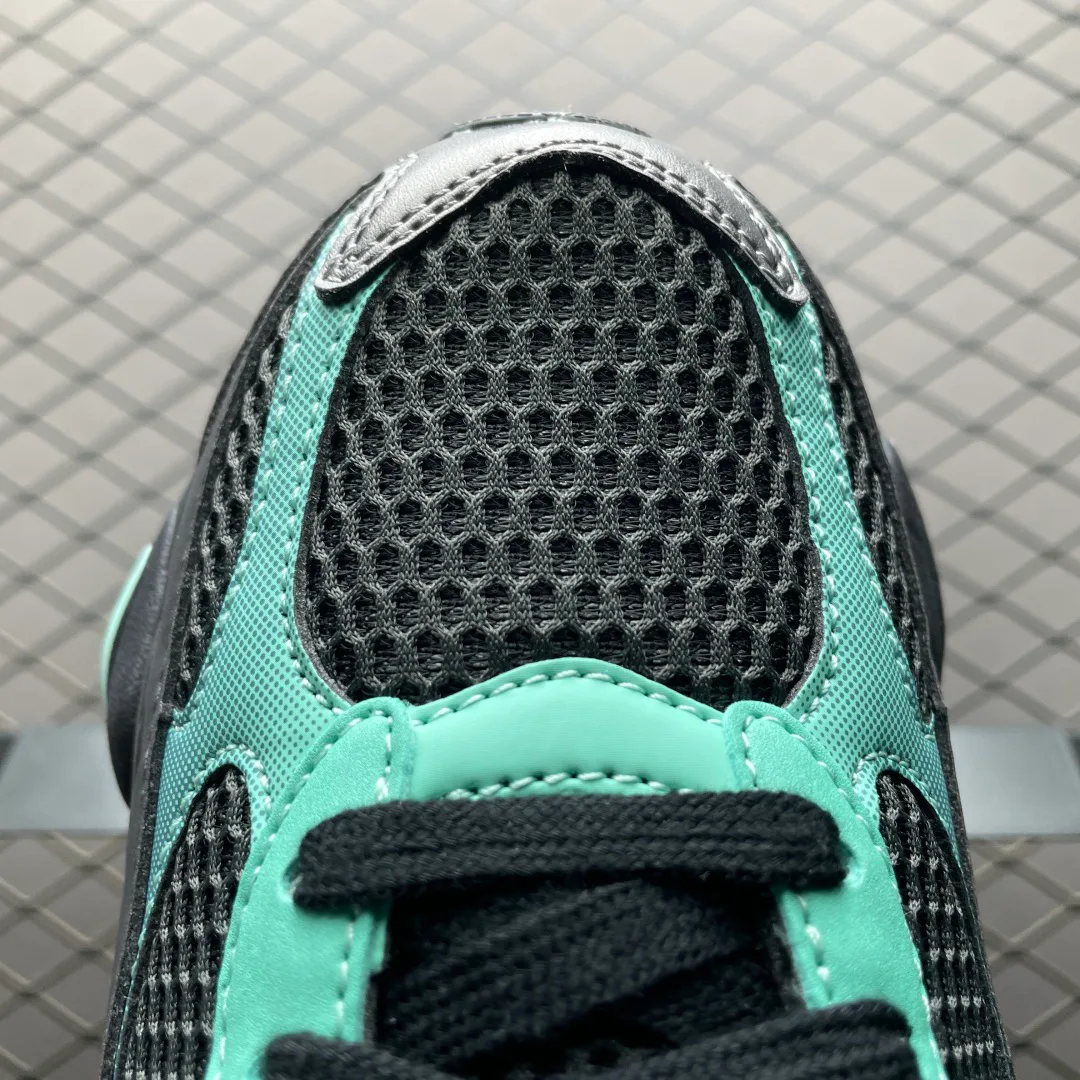 Кроссовки Женские New Balance 18924962