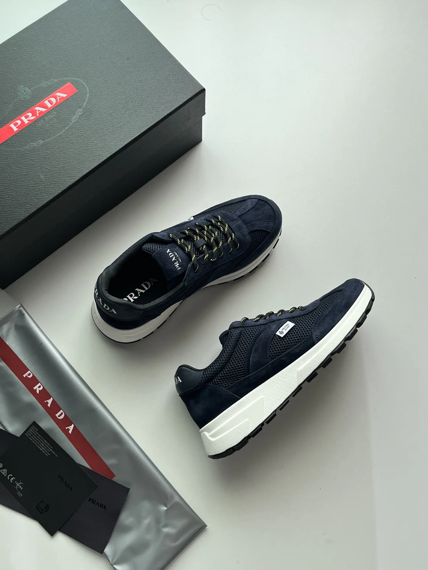 Кроссовки Мужские Prada 17954815
