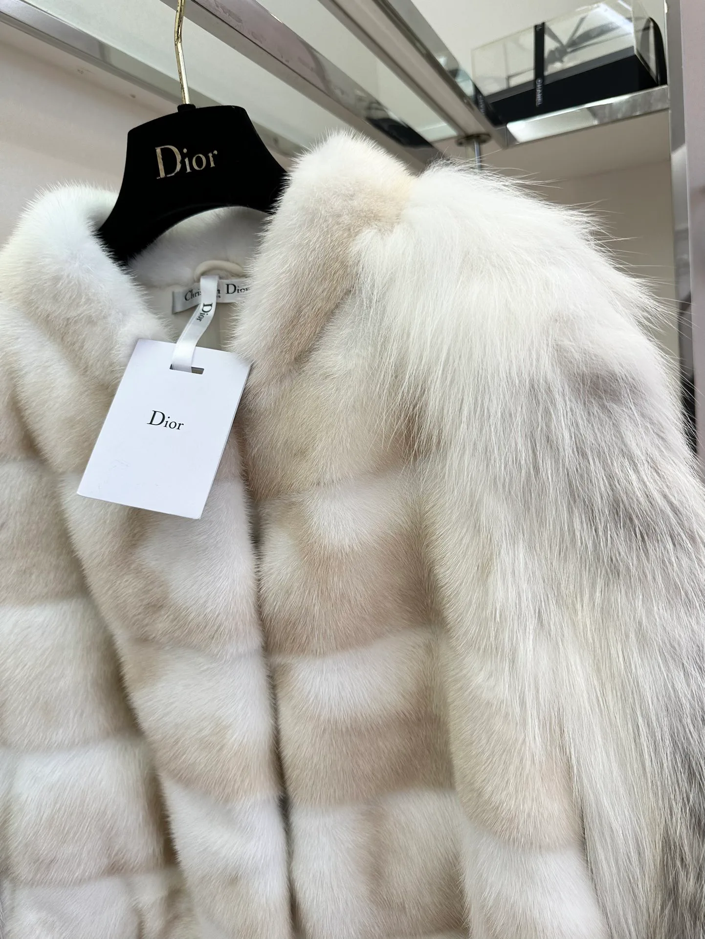 Шубы Женские Christian Dior 990625