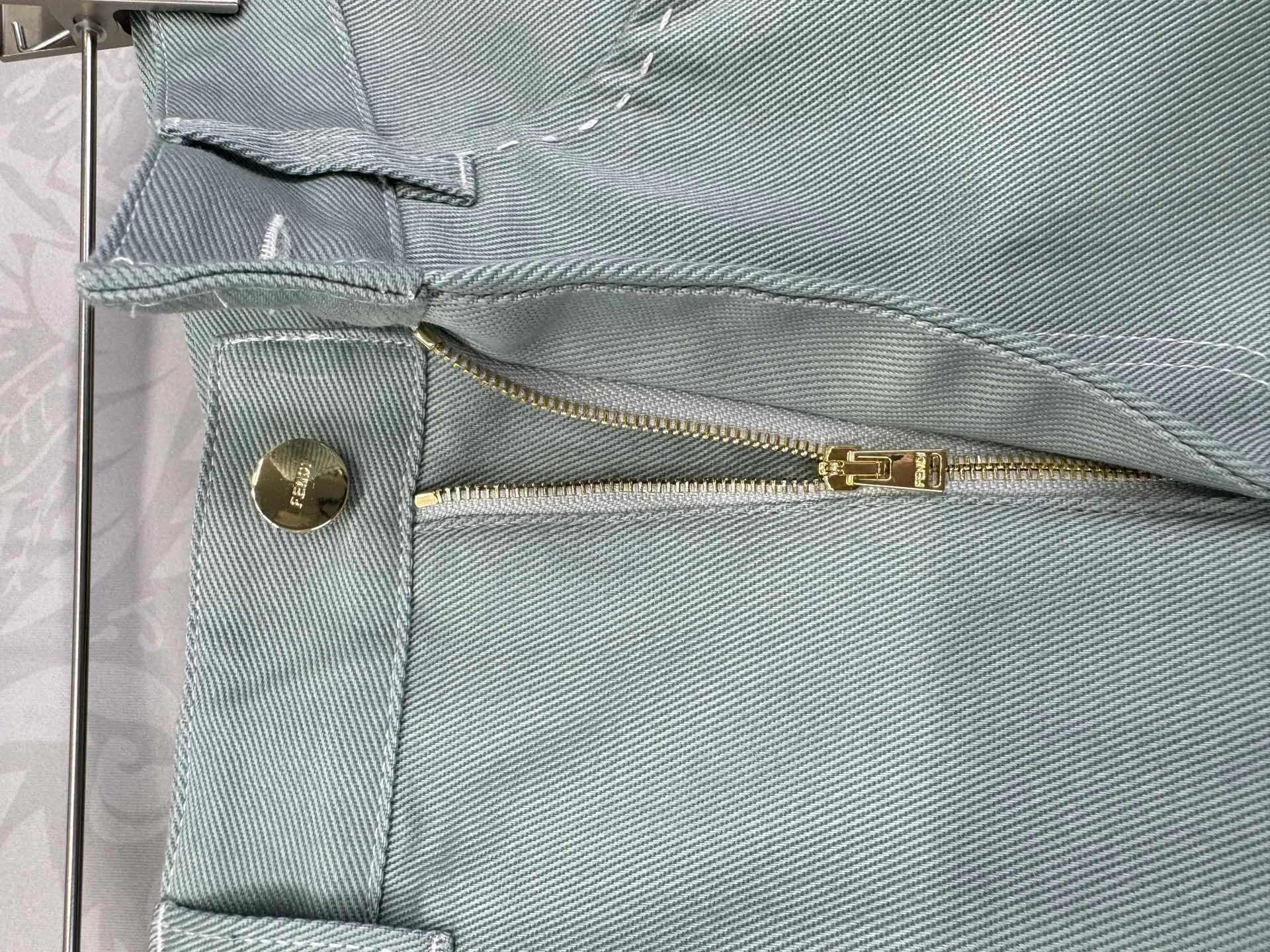 Шорты Женские Fendi 4917154