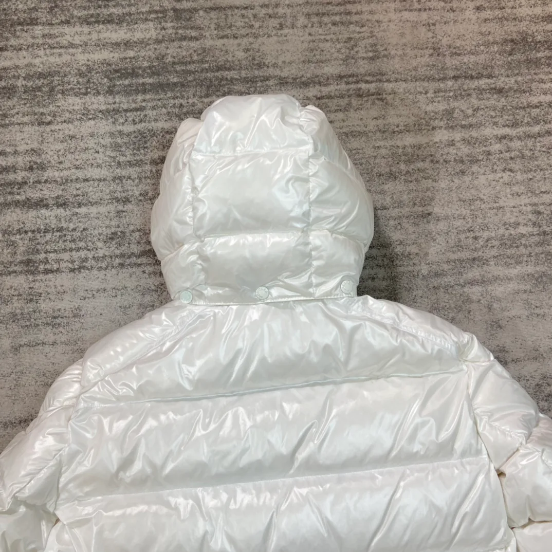 Куртки И Пуховики Женские Moncler 18725423