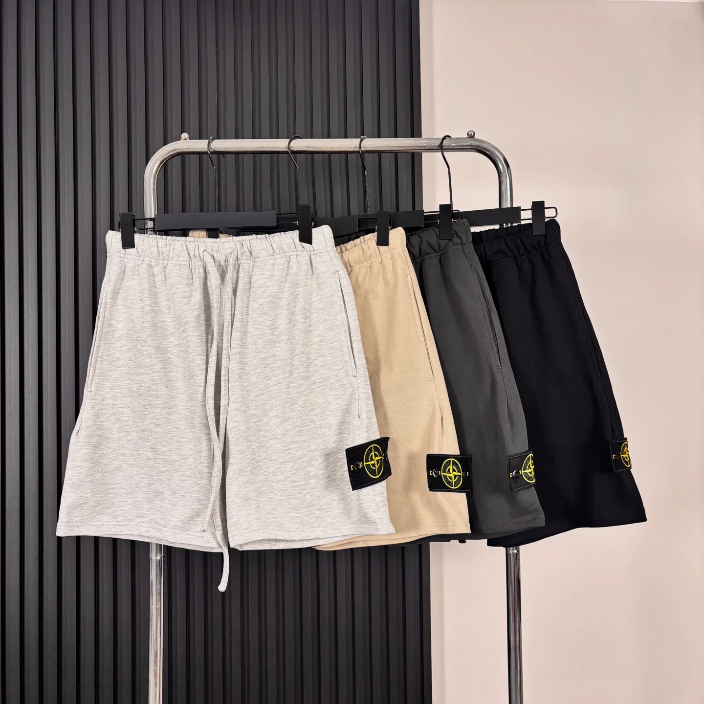 Шорты Мужские Stone Island 11840279