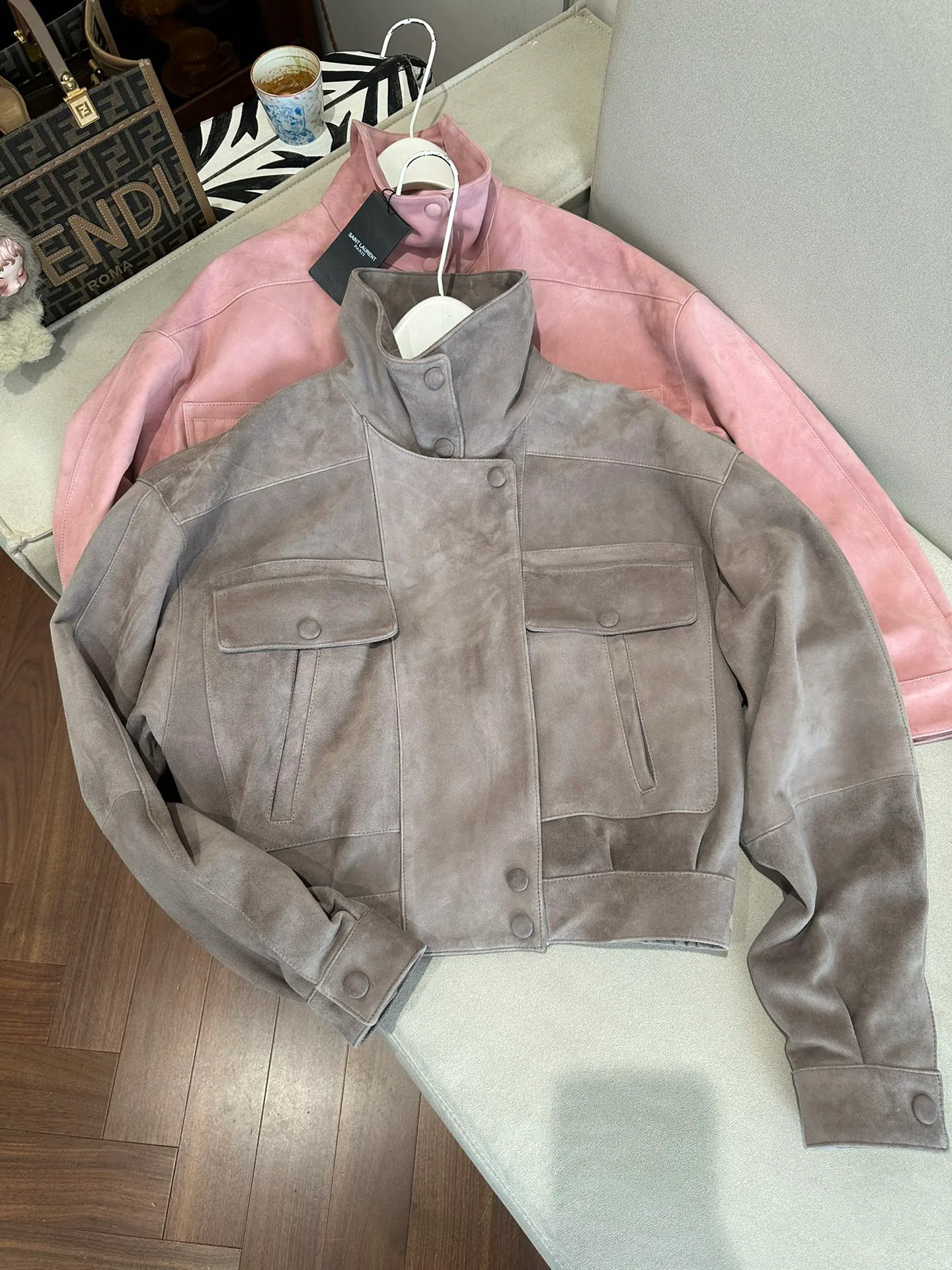 Кожаные Куртки И Дублёнки Женские Saint Laurent 11460650