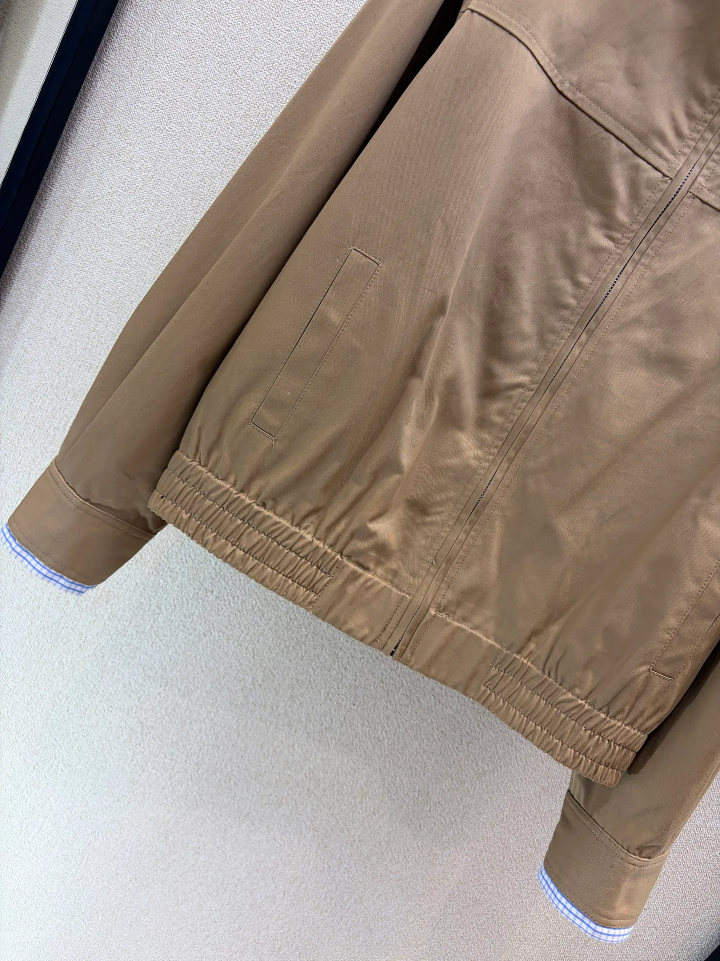 Куртки И Пуховики Женские Prada 18253052