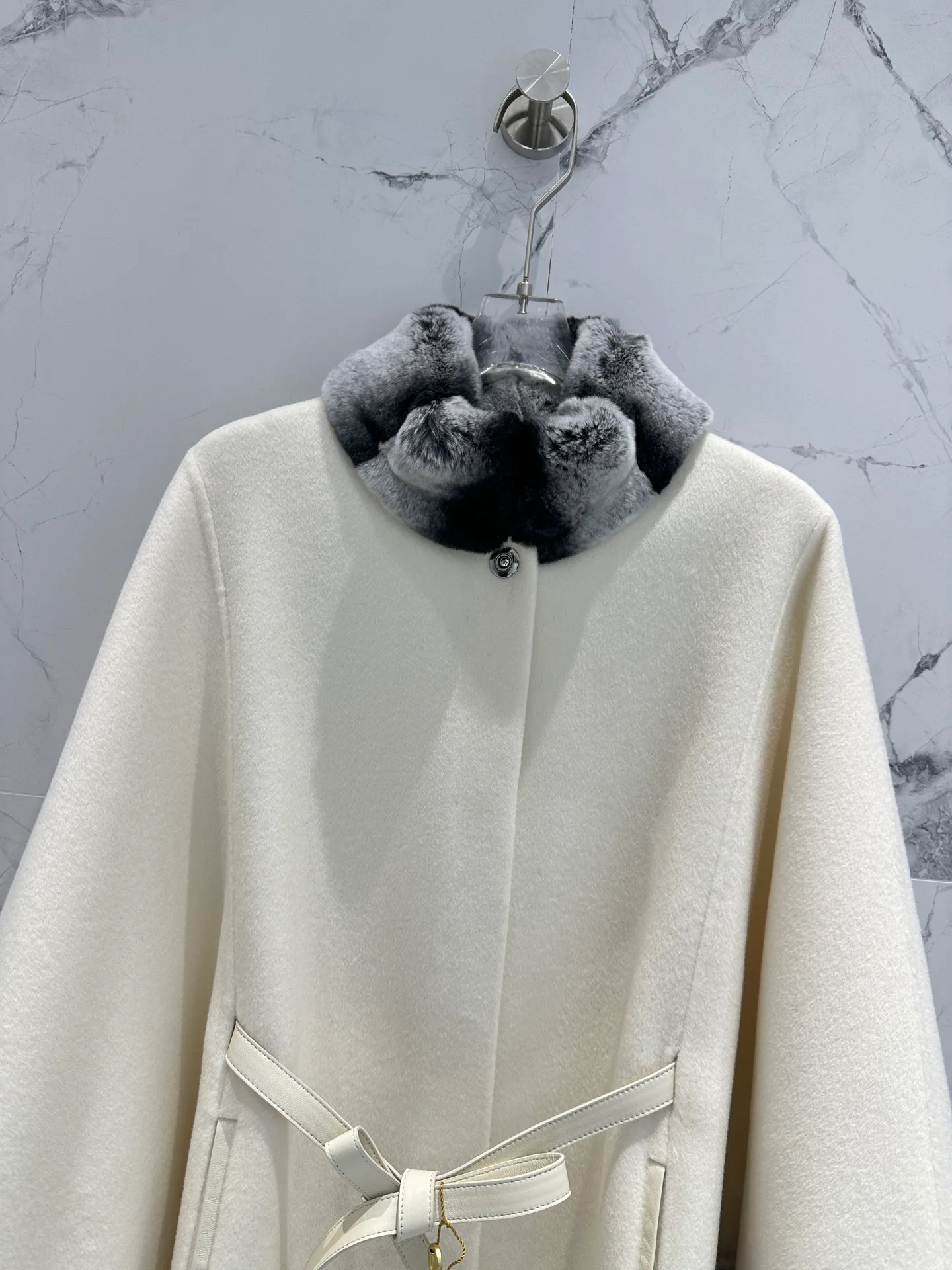 Пальто Женские Loro Piana 18513174