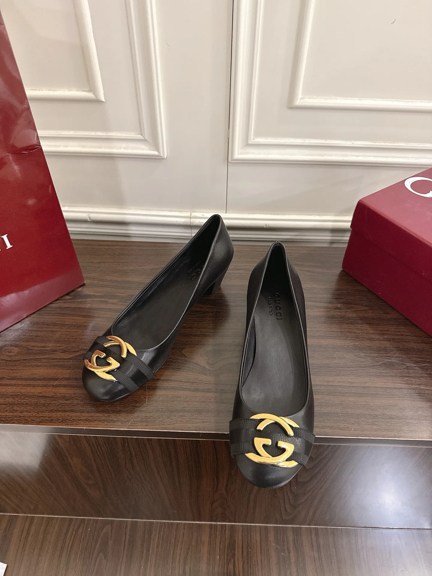 Туфли Женские Gucci 402439