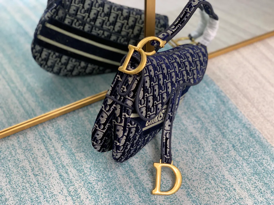 Классические Сумки Женские Christian Dior 1270540