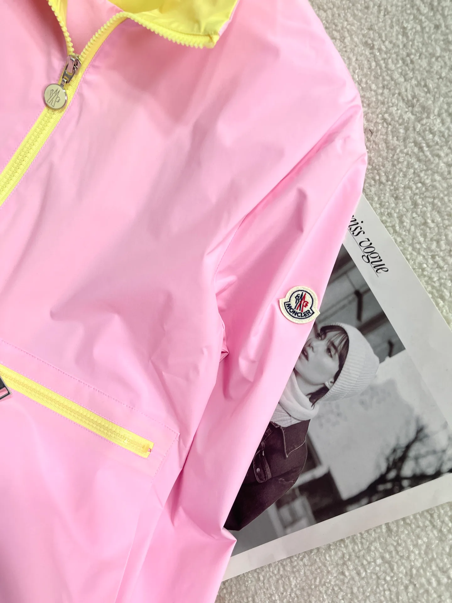 Куртки И Пуховики Женские Moncler 11164349