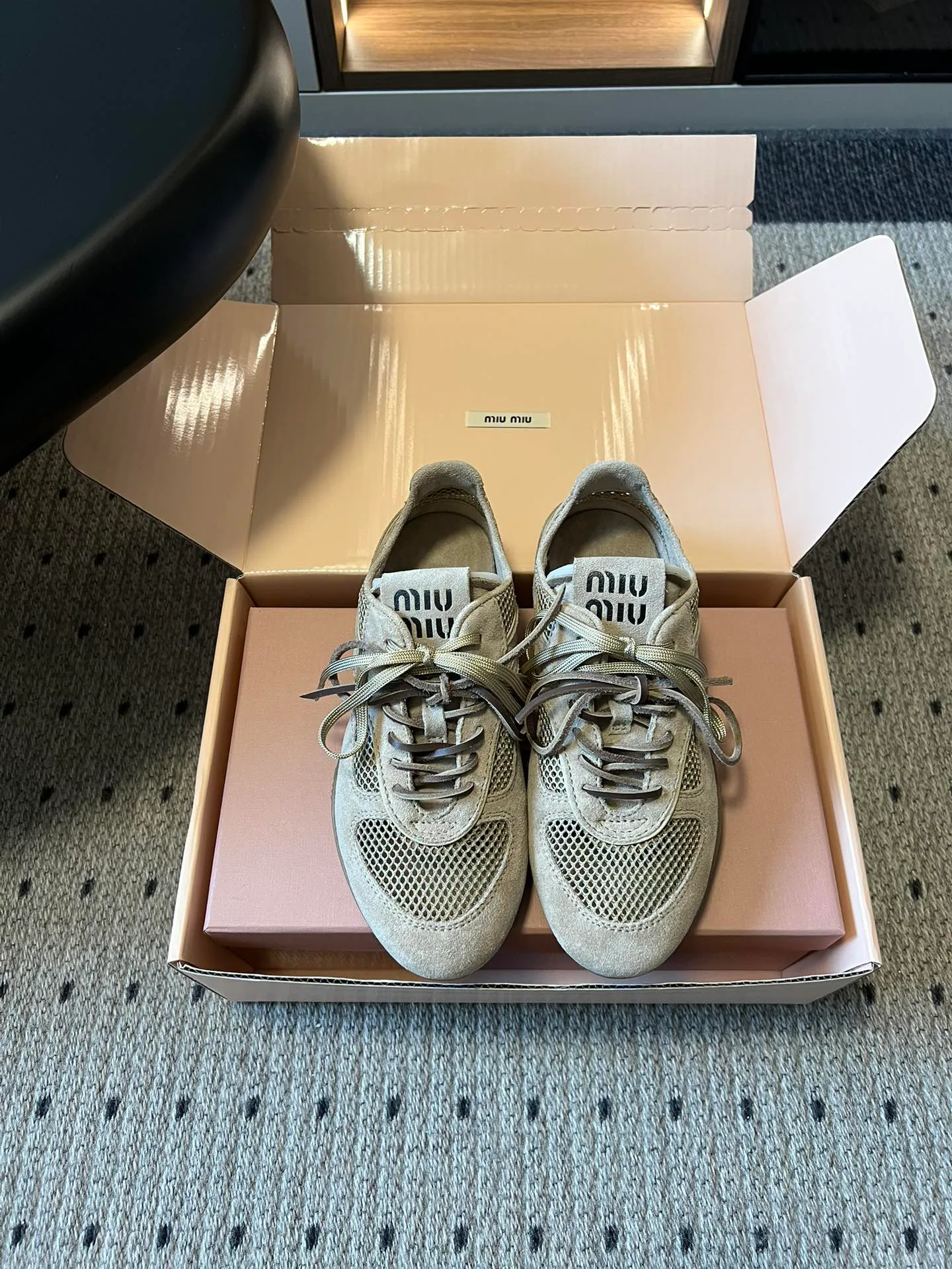 Кроссовки Женские Miu Miu 11755007