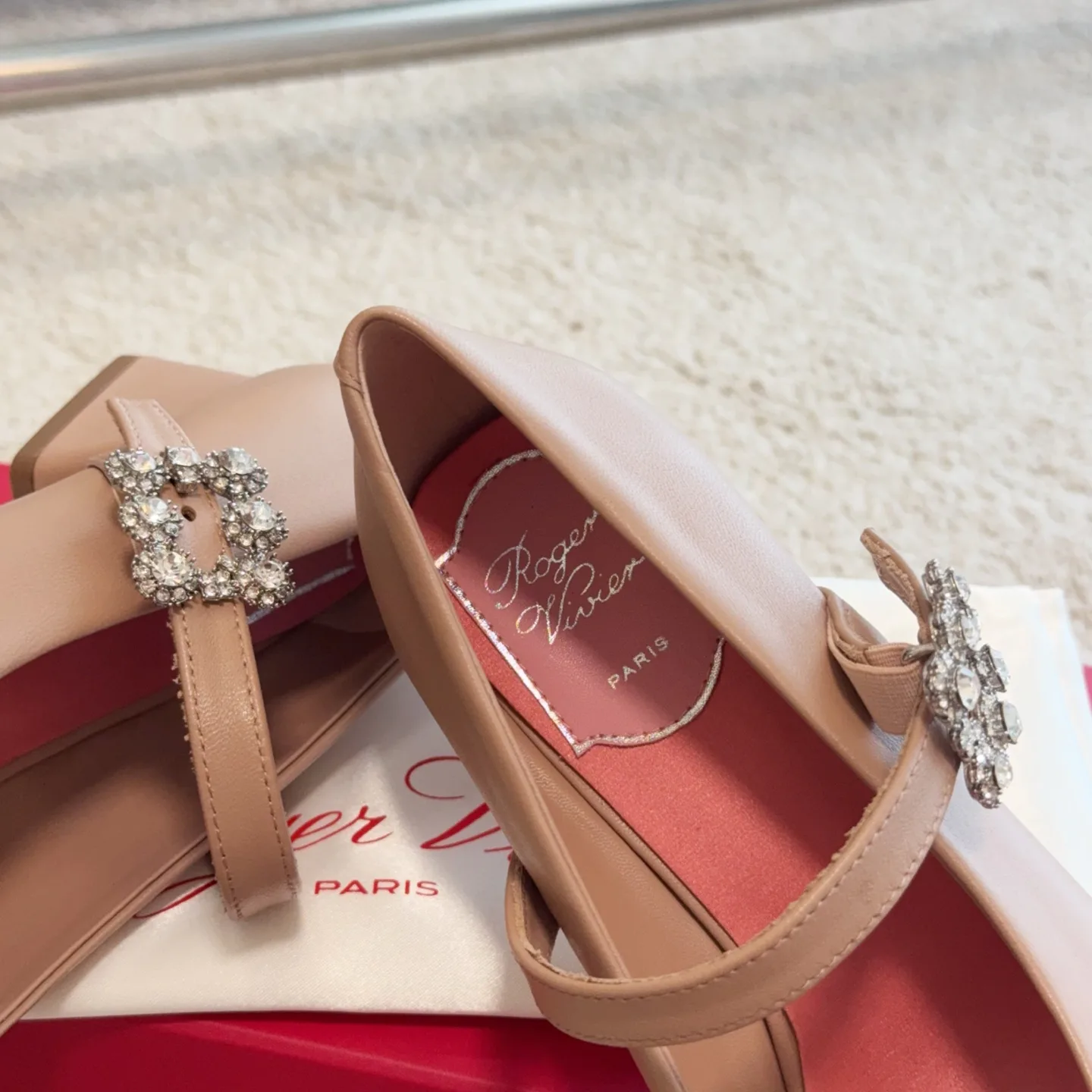 Туфли Женские Roger Vivier 19261436