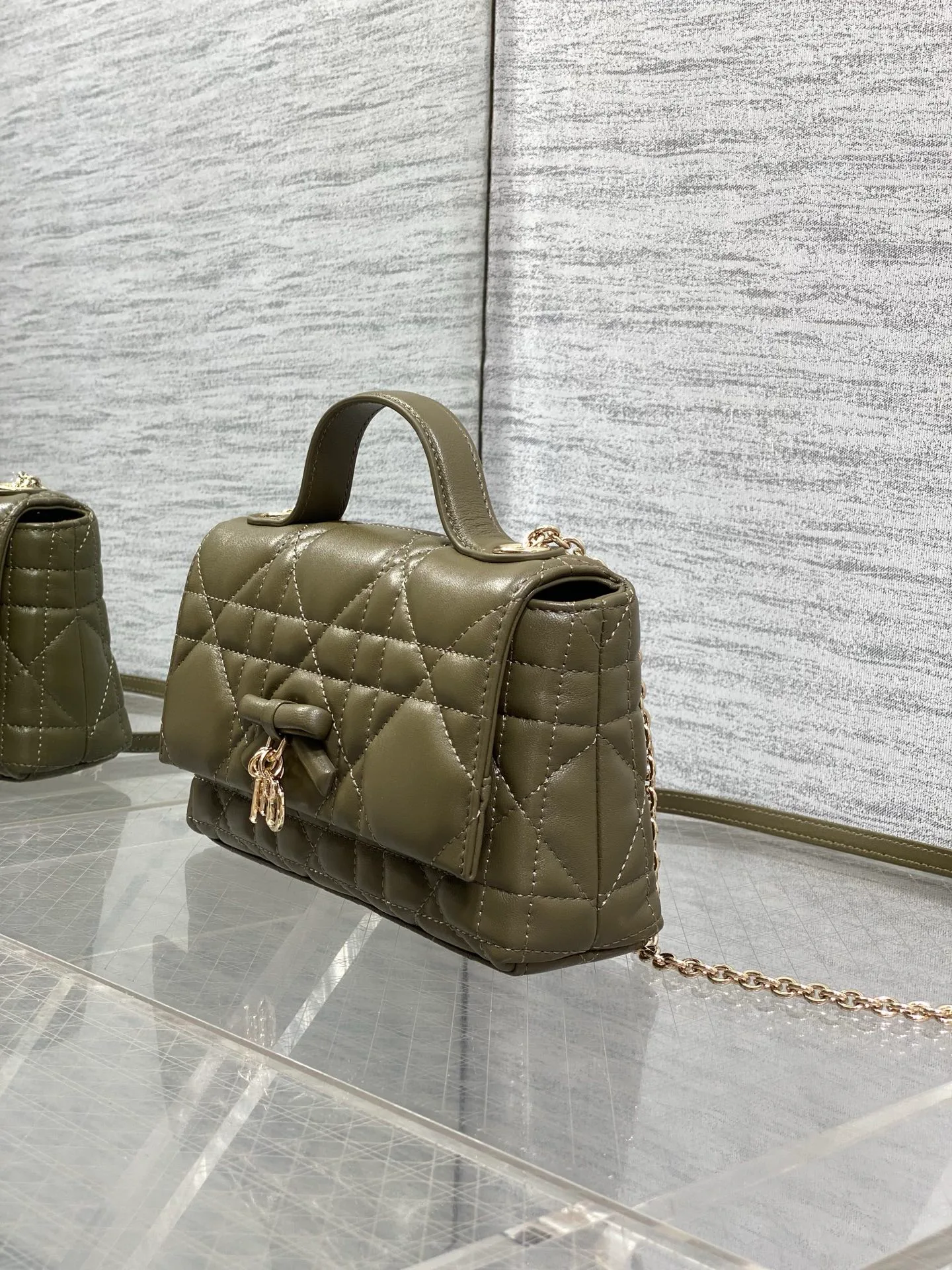 Классические Сумки Женские Christian Dior 17320712