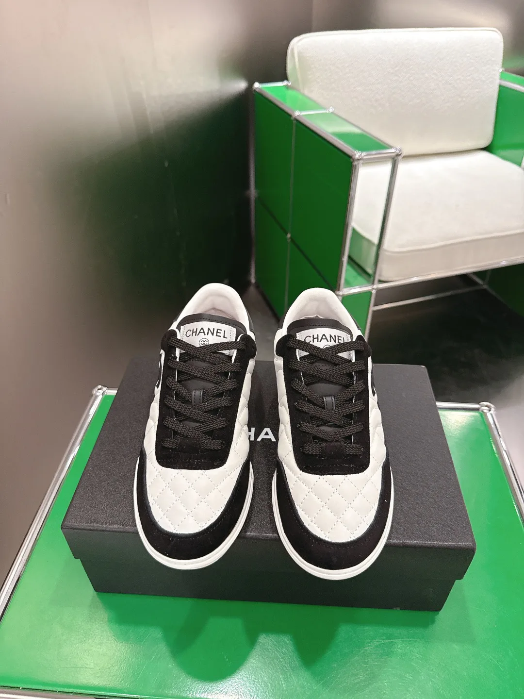 Кроссовки Женские Chanel 13152656