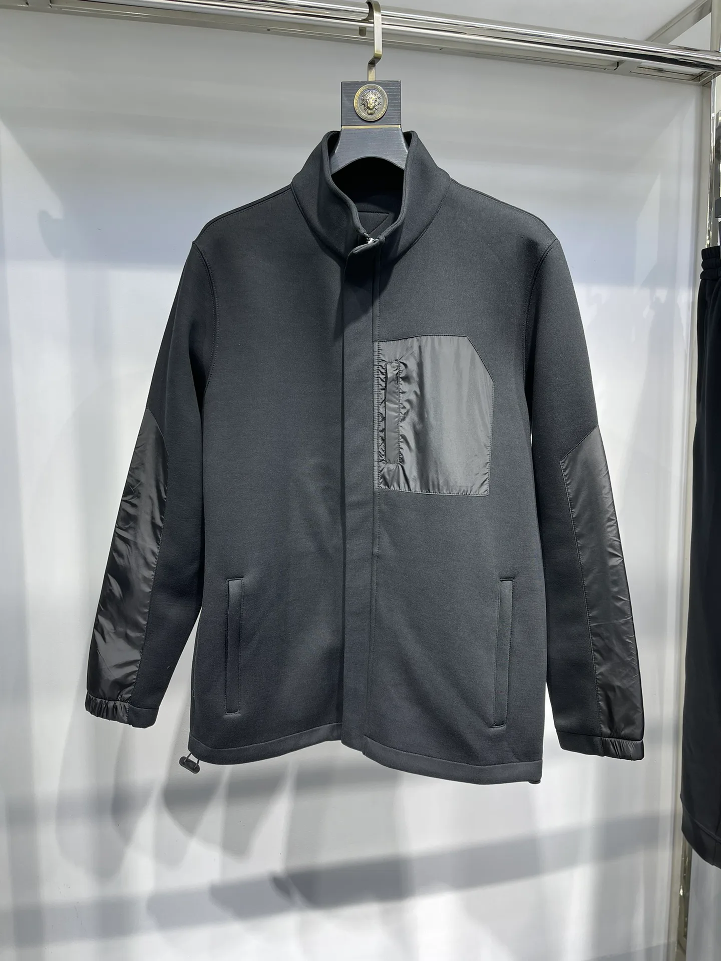 Куртки Женские Prada Куртки Женские Prada