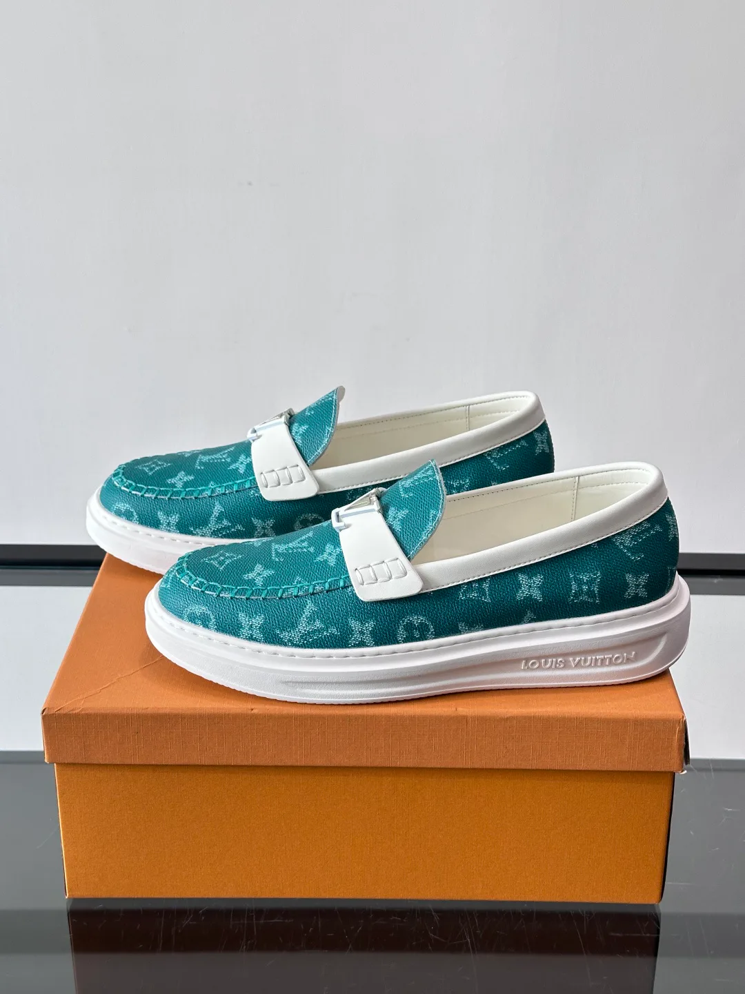 Слипоны Мужские Louis Vuitton 13453013