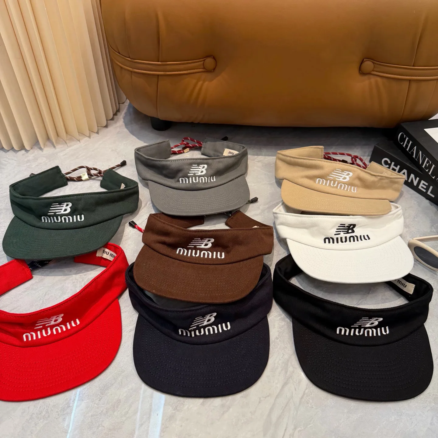 Головные Уборы Miu Miu 17411602