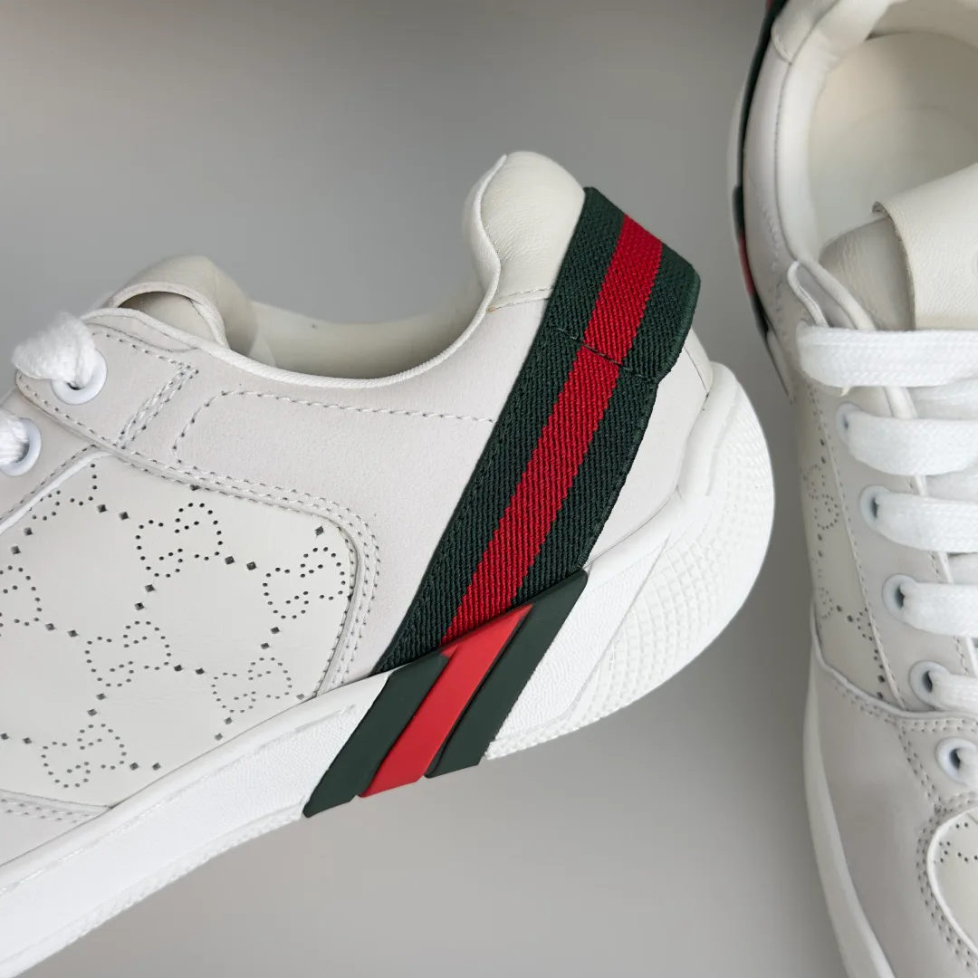 Кроссовки Женские Gucci 18158647