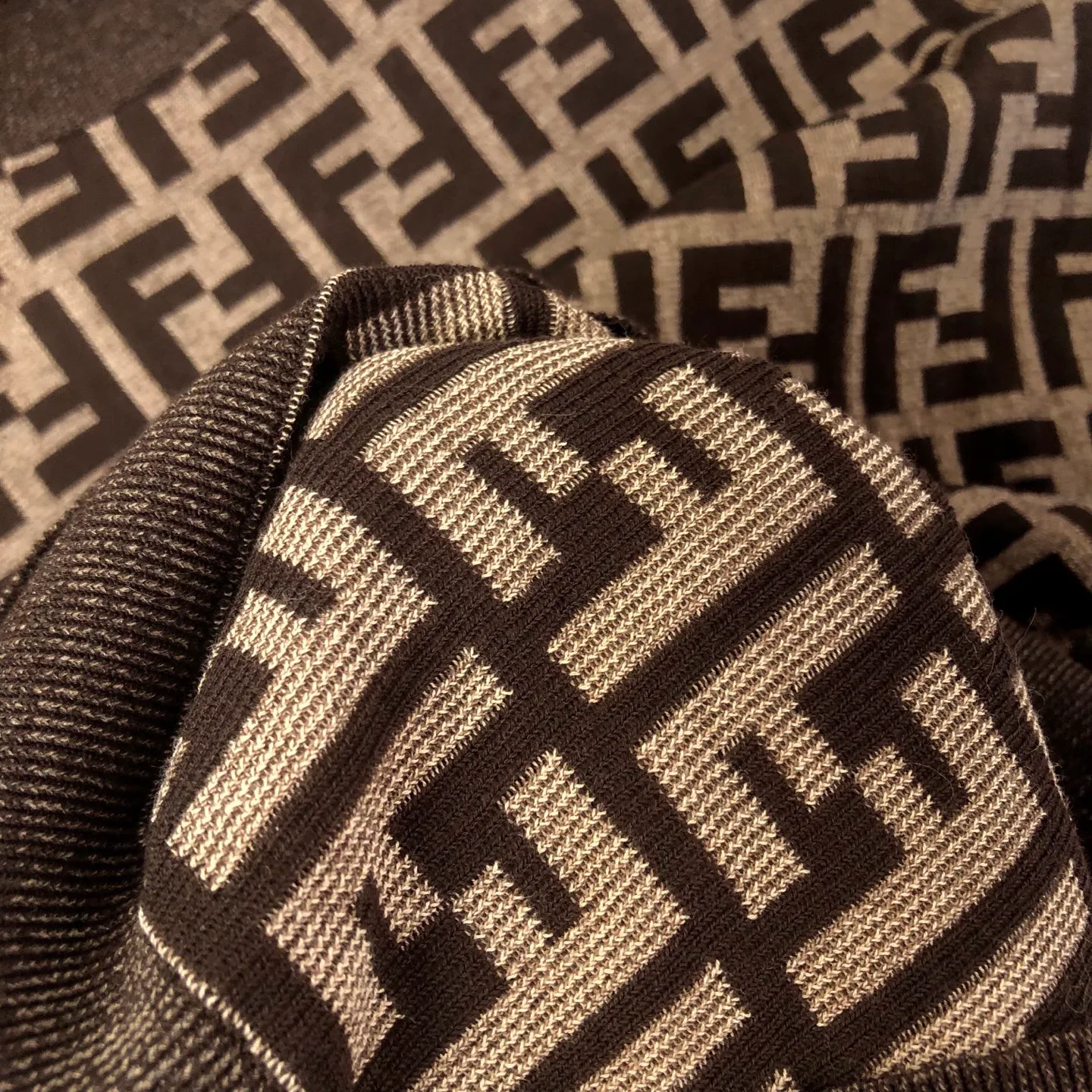 Джемперы И Свитеры Женские Fendi 11219029