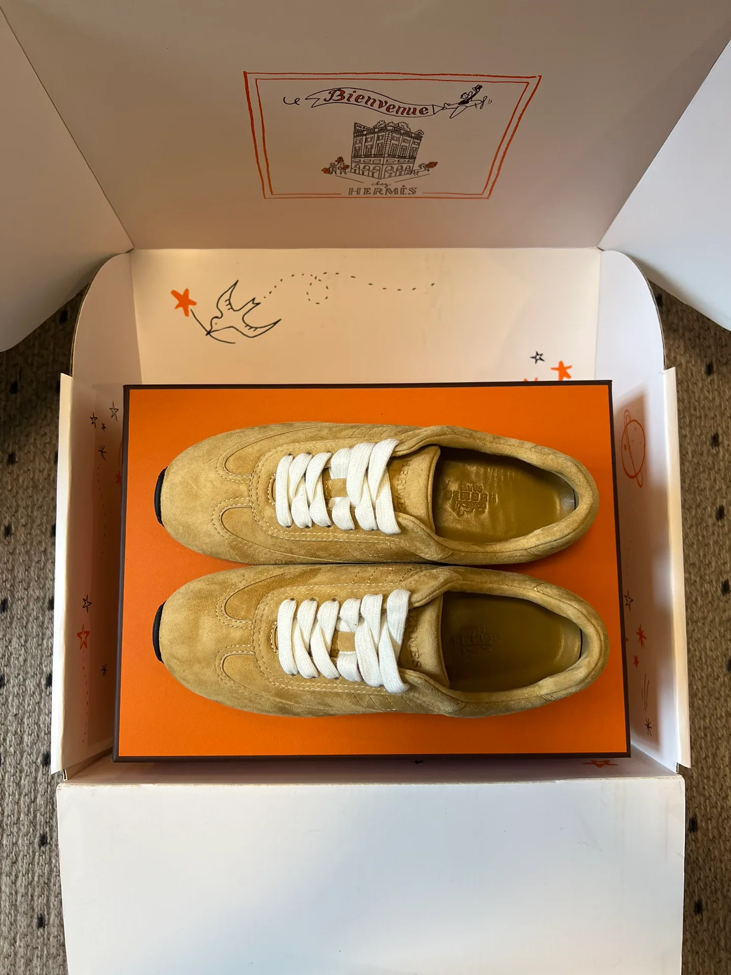 Кроссовки Женские Hermes 10209606