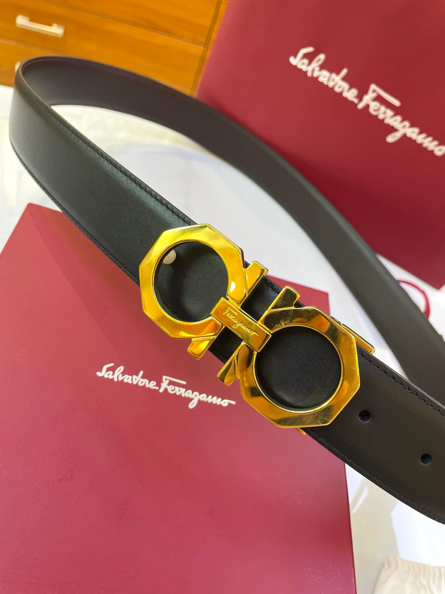 Ремни Salvatore Ferragamo 11679571