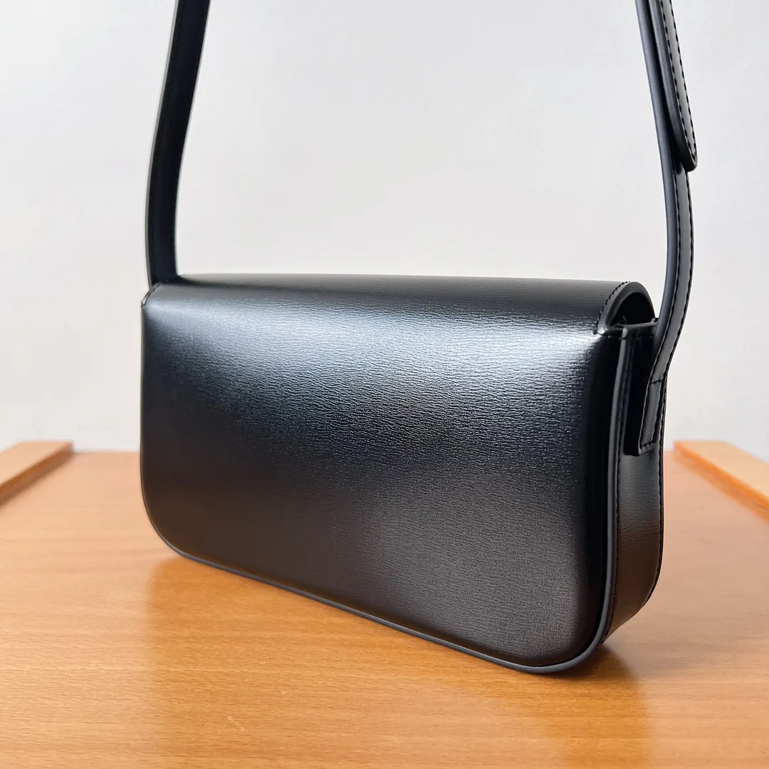 Классические Сумки Женские Celine 11692490