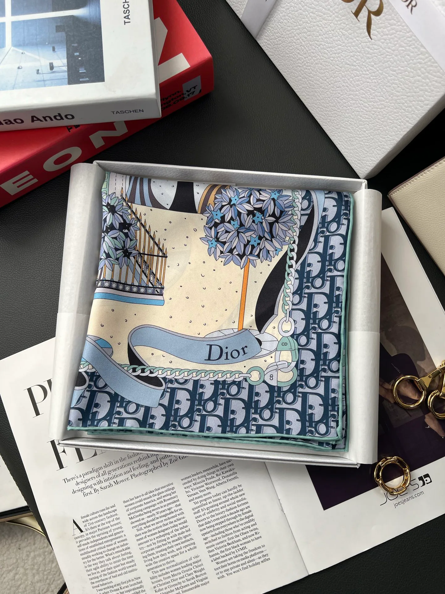 Платки Christian Dior 13478520