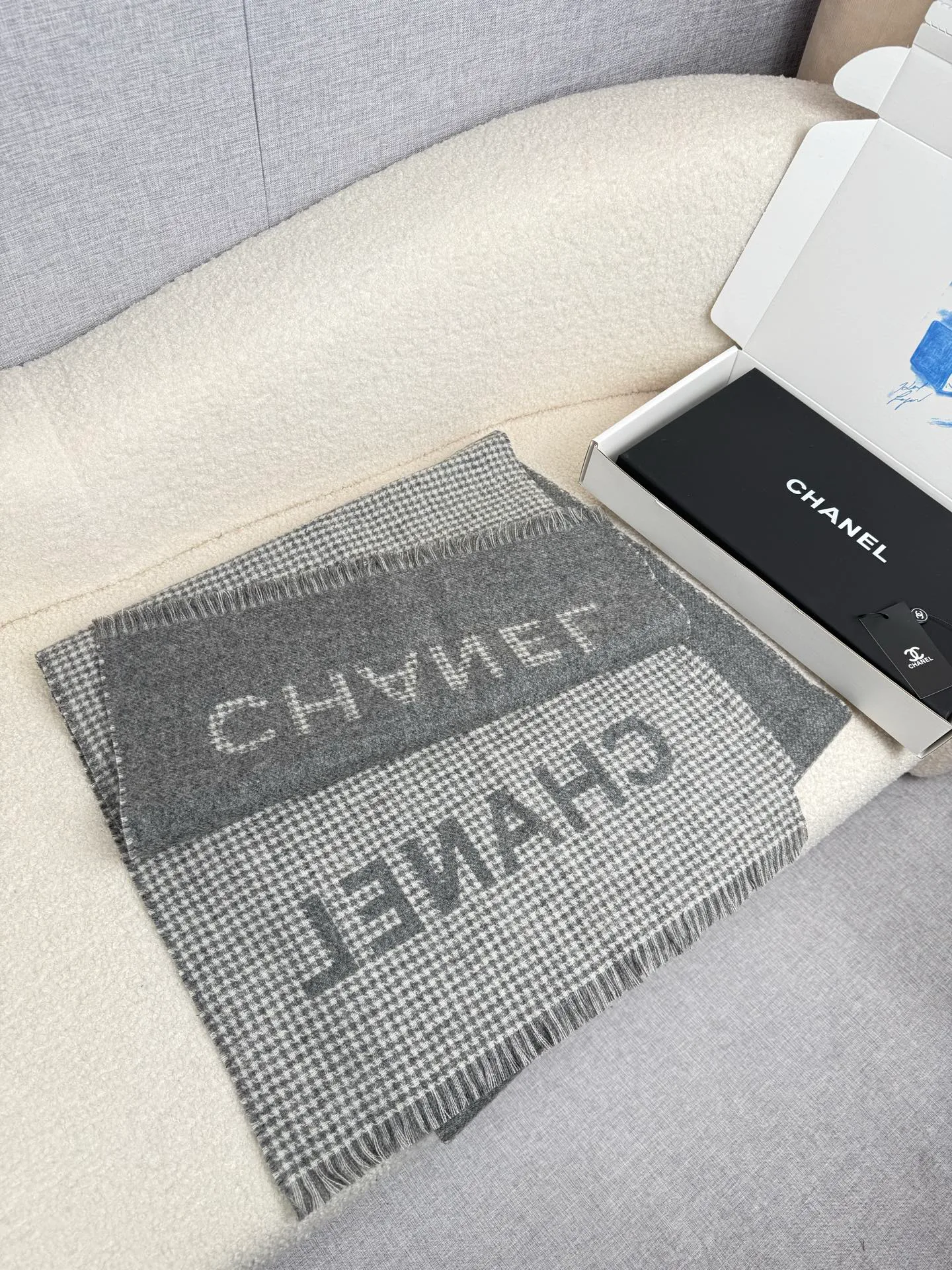 Шарфы Chanel 1305518