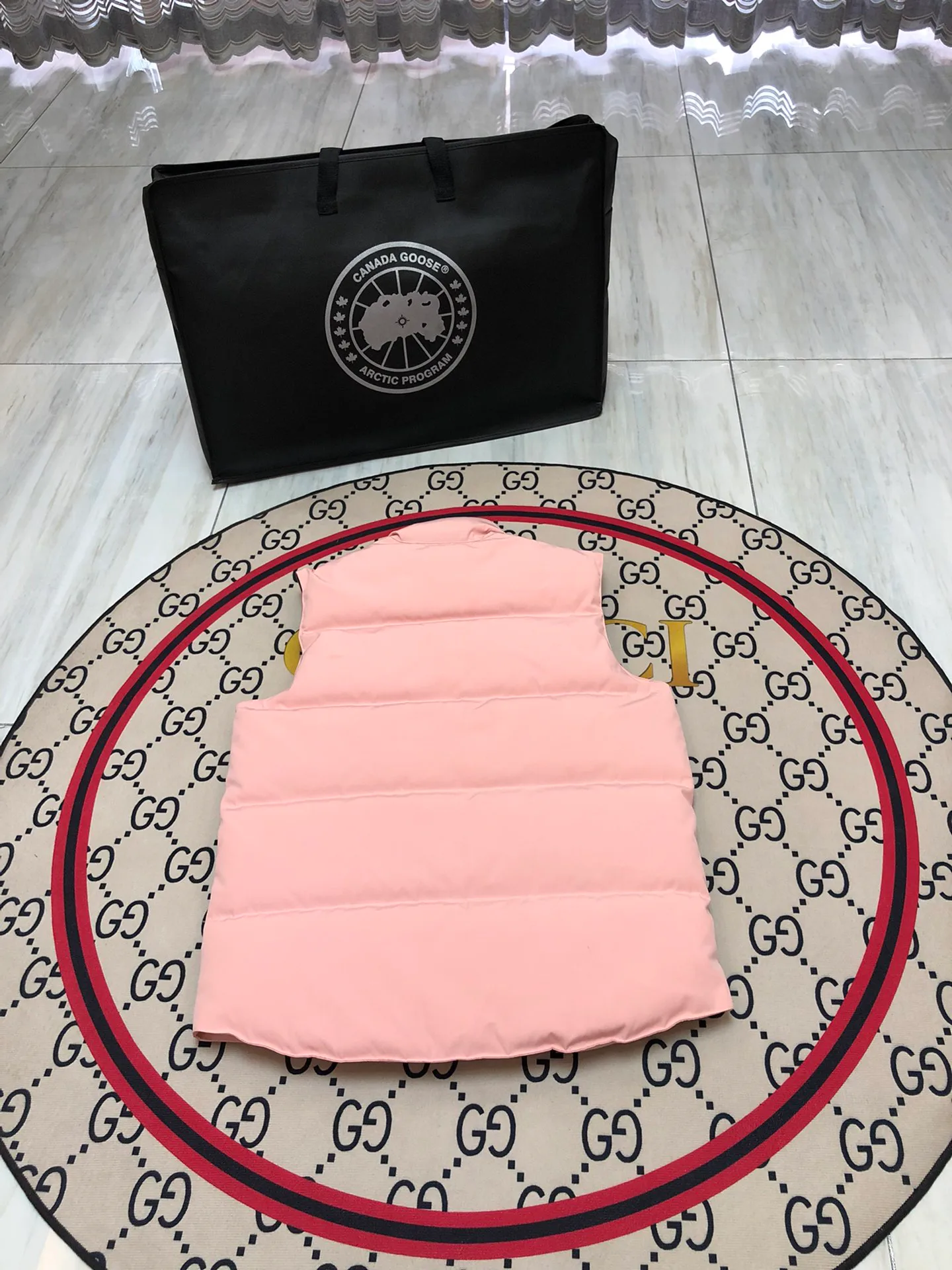 Жилеты Женские Canada Goose 1294360