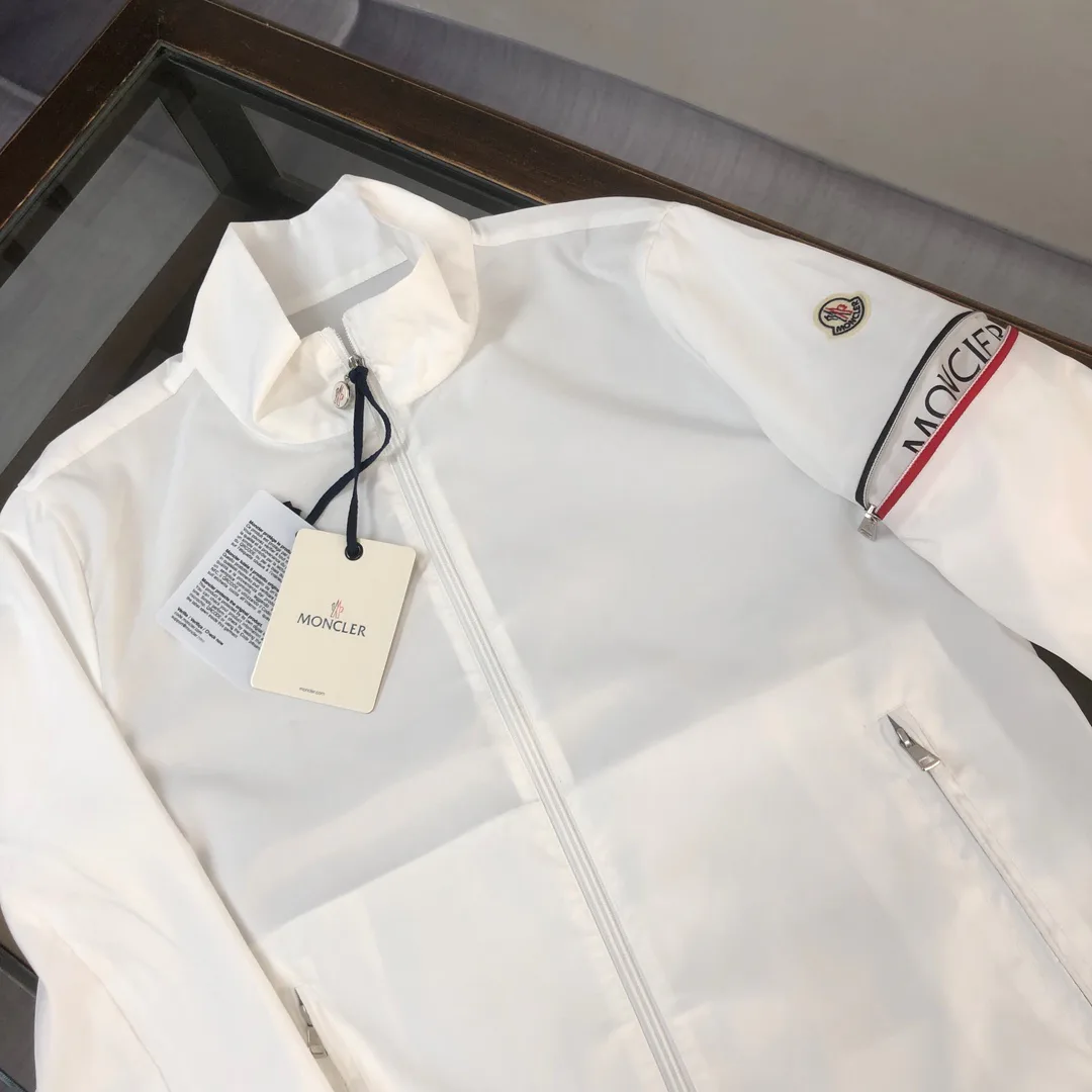 Куртки И Пуховики Женские Moncler 9642359
