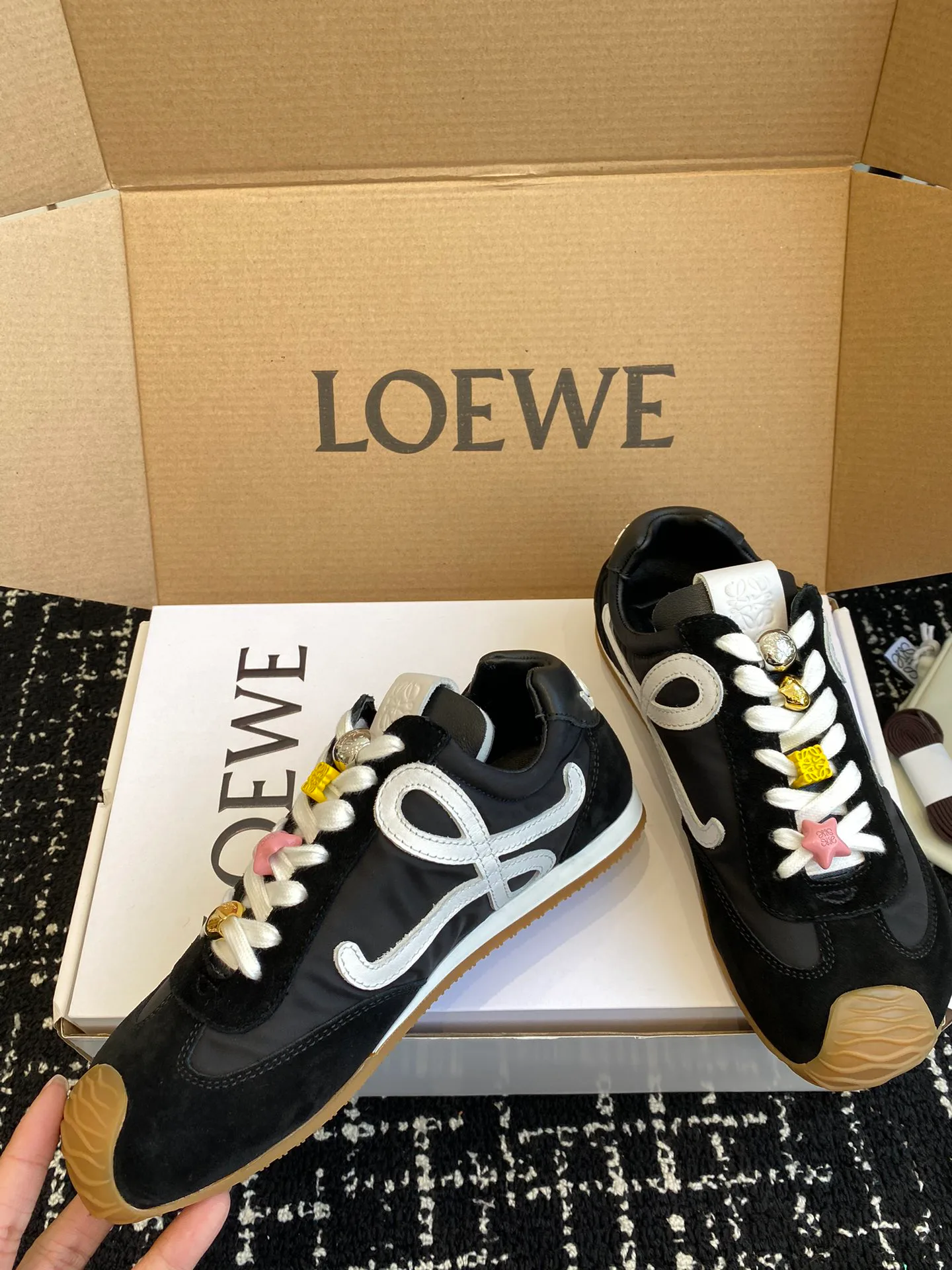 Кроссовки Женские Loewe 12916551