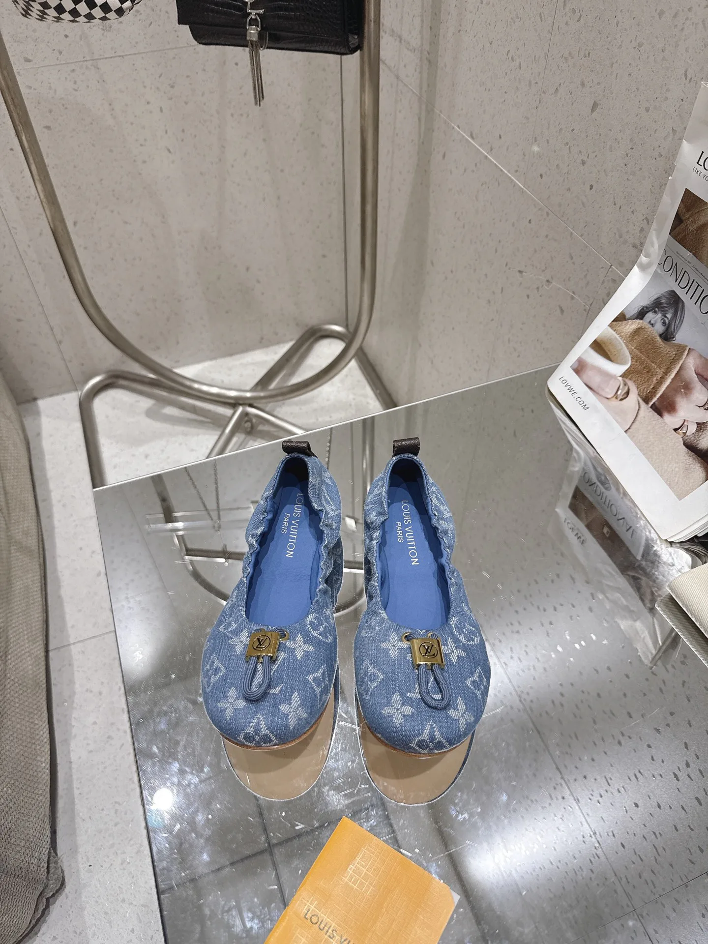 Балетки Женские Louis Vuitton 17524759