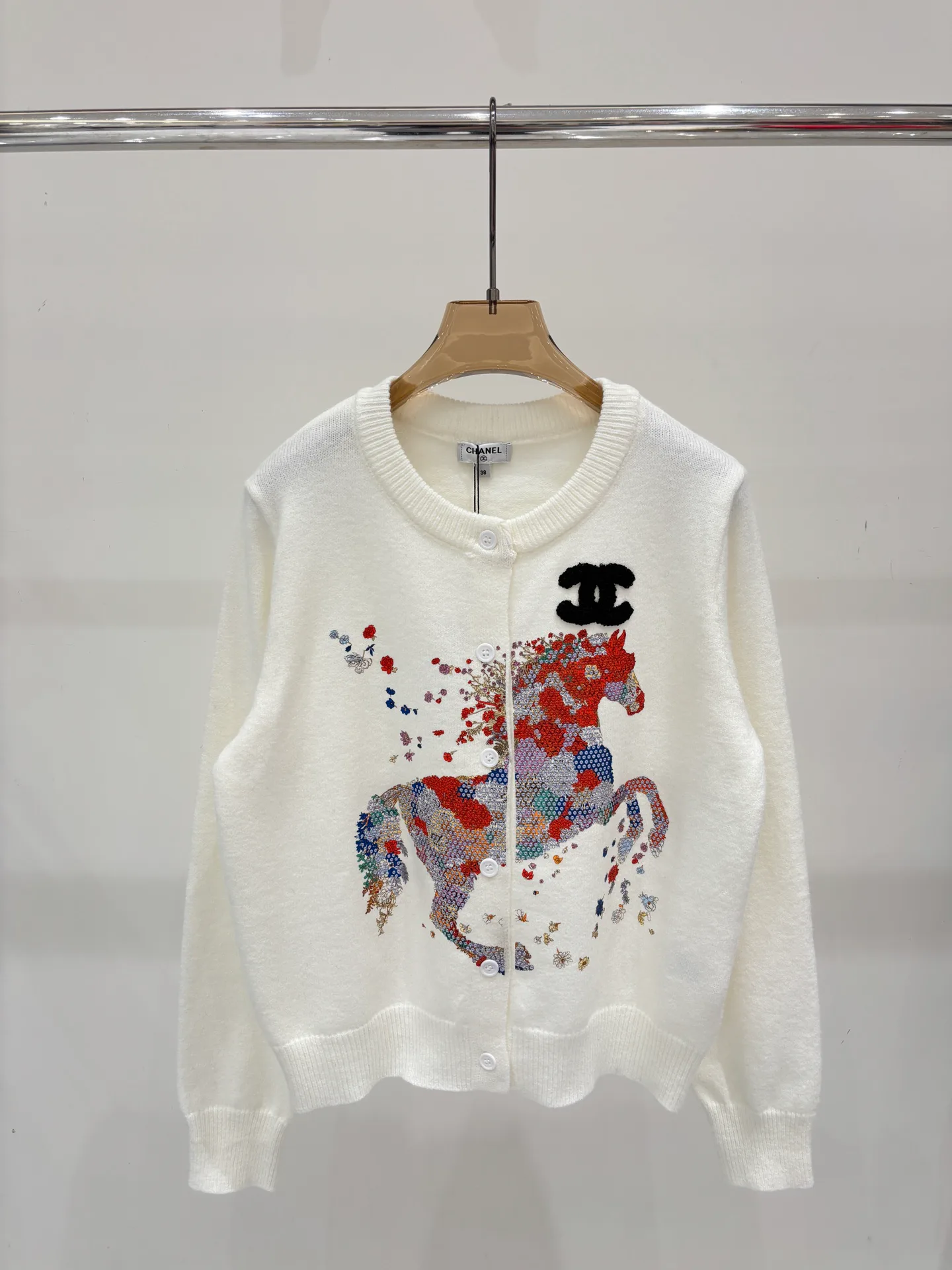 Джемперы И Свитеры Женские Chanel 2318015