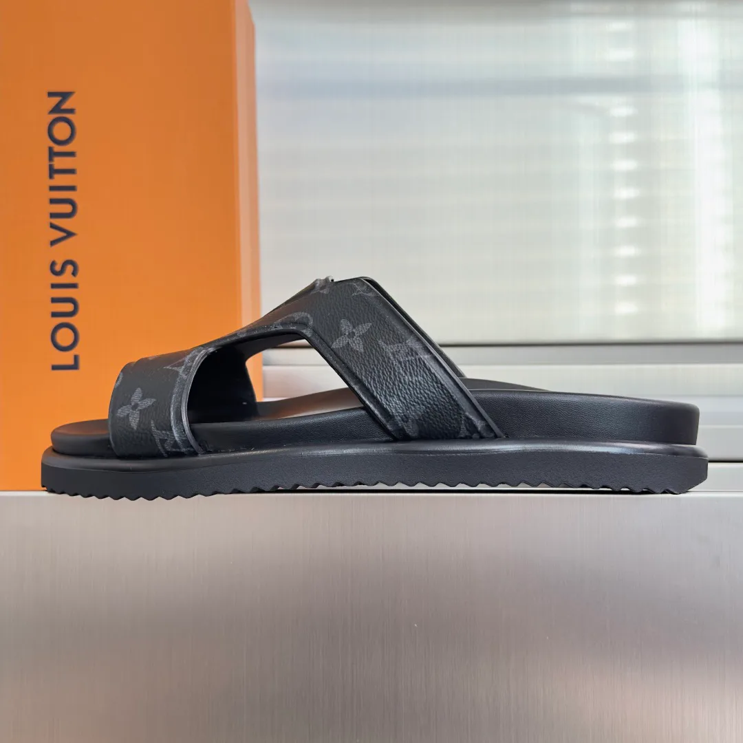 Сандалии Мужские Louis Vuitton 11907268