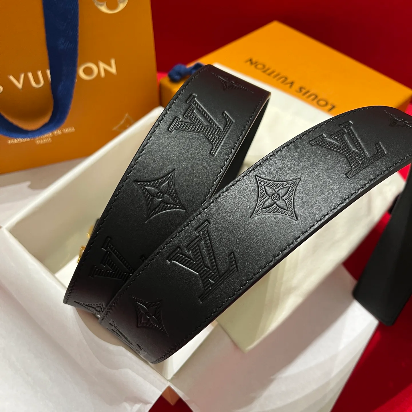 Ремни Louis Vuitton 17645358