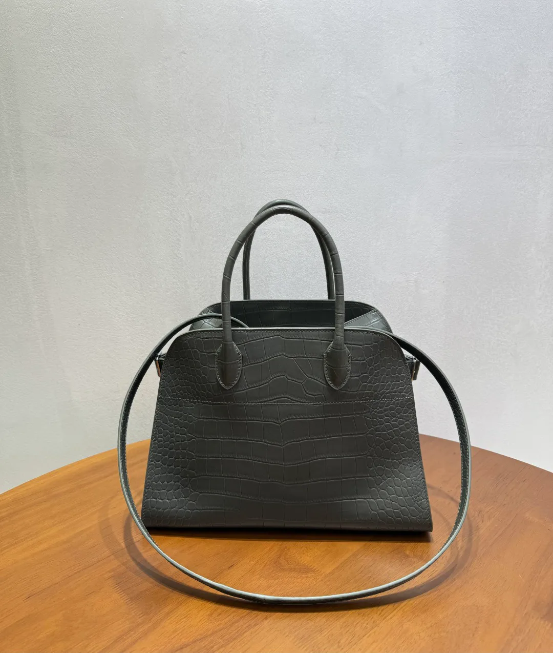 Классические Сумки Женские The Row 11412625