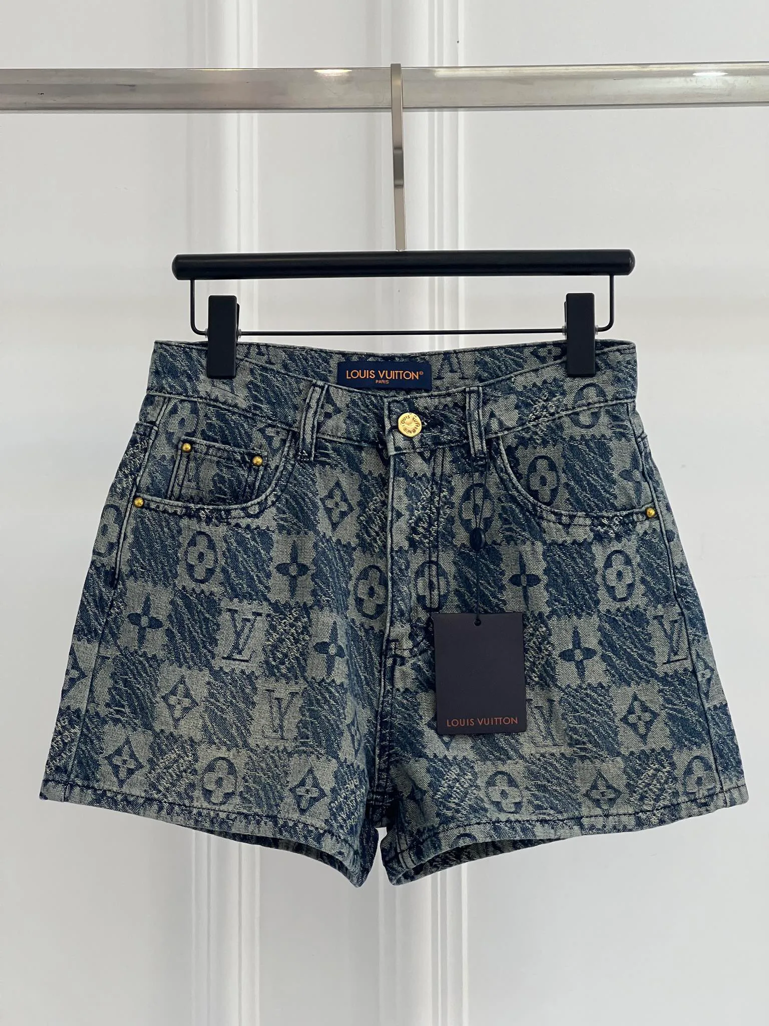 Шорты Женские Louis Vuitton 24709