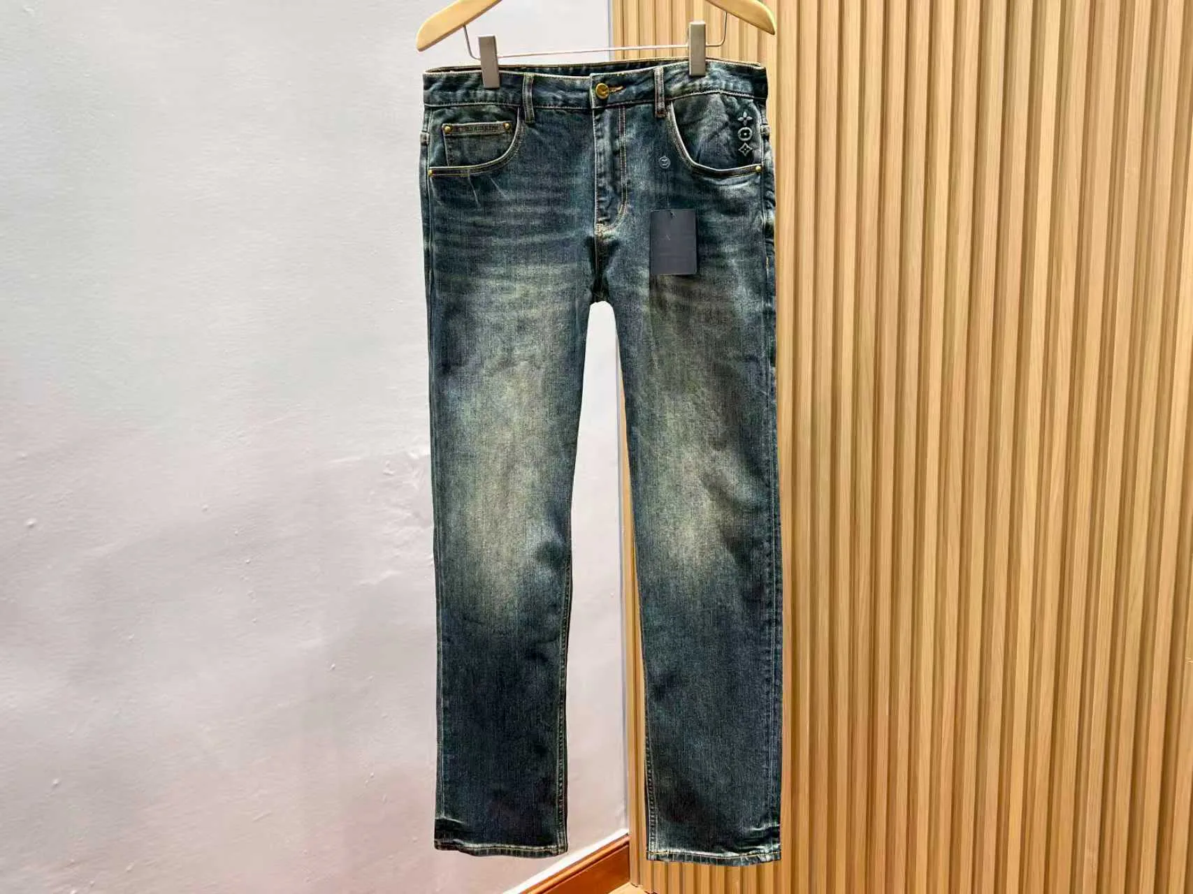 Джинсы Мужские Louis Vuitton 18084591