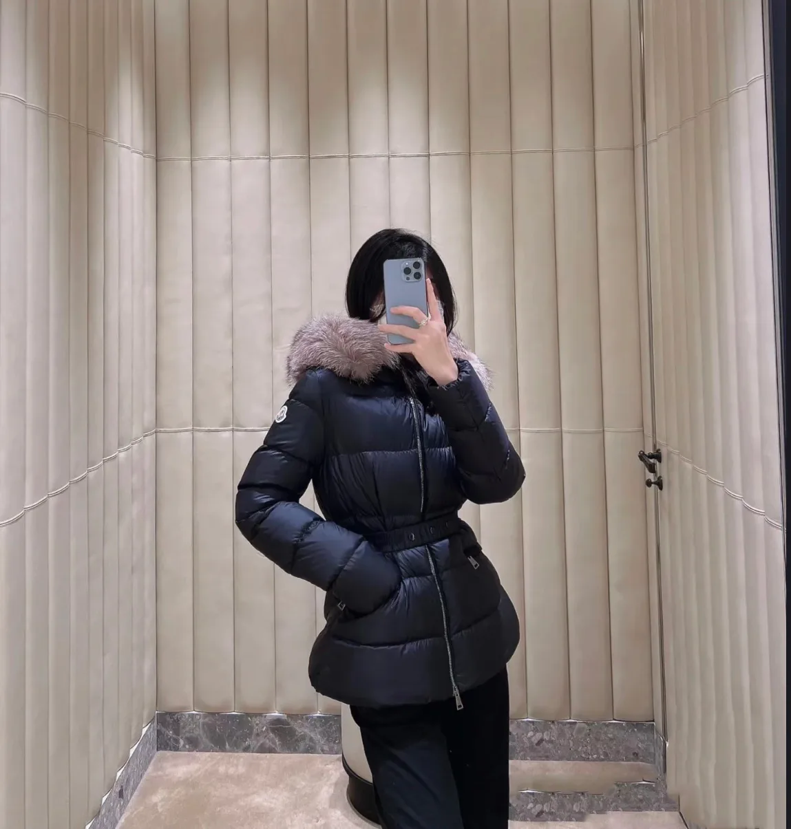 Куртки И Пуховики Женские Moncler 18130047