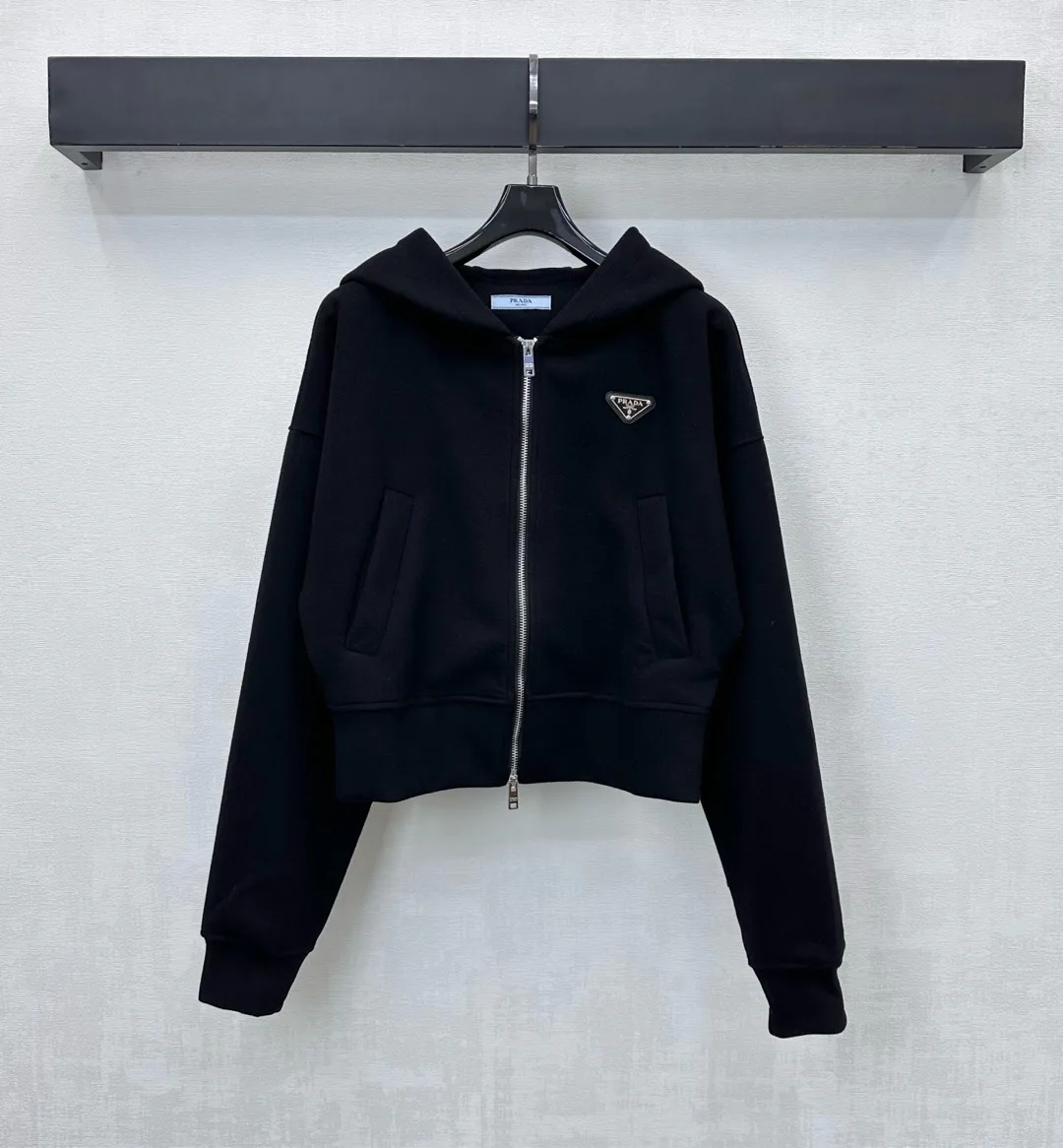 Костюмы Женские Prada 1941963